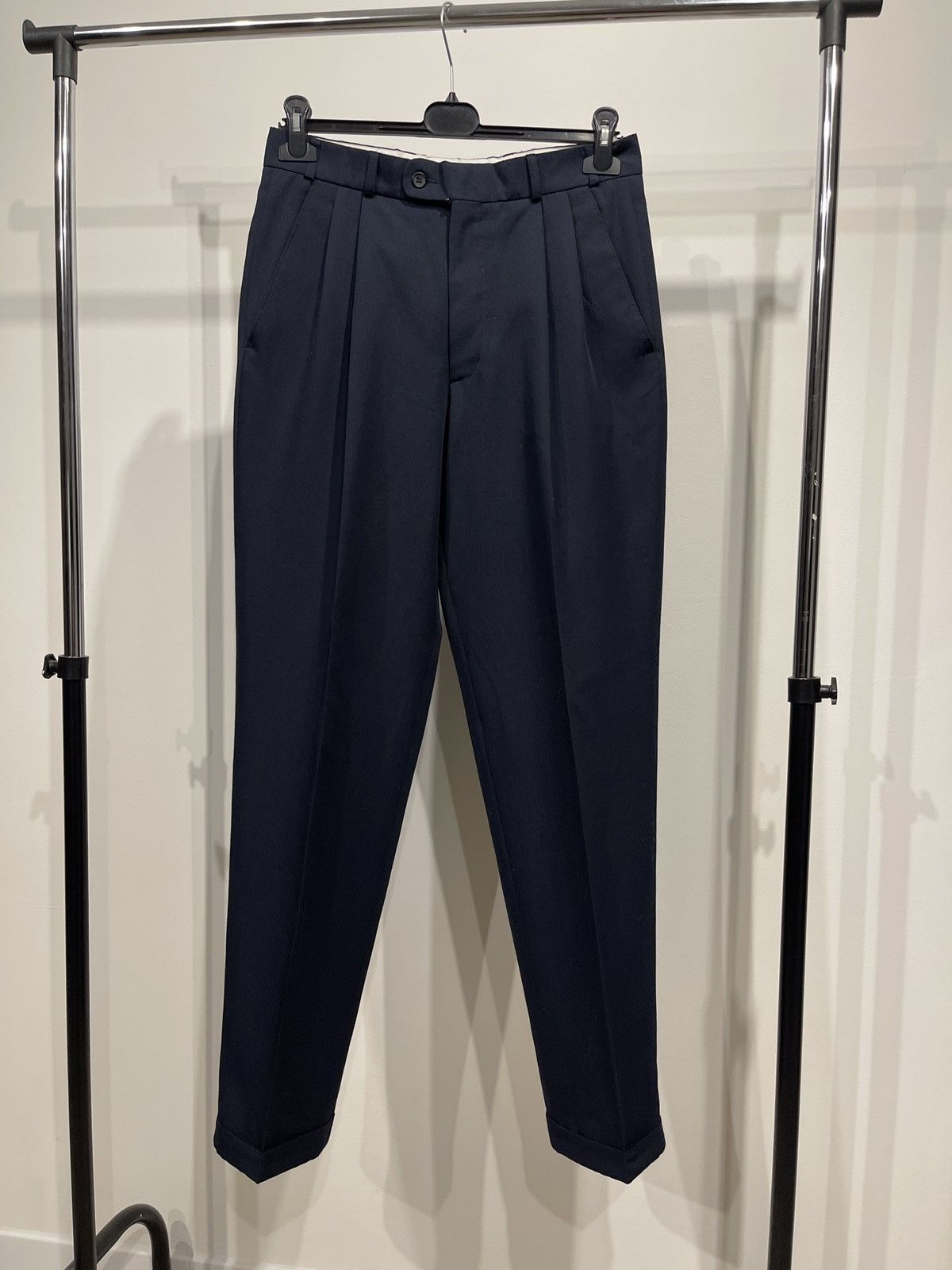 Vintage Vintage Sandro Pozzi Wool Pleated Trousers Navy Blue US30in Size 36R - 1 Thumbnail