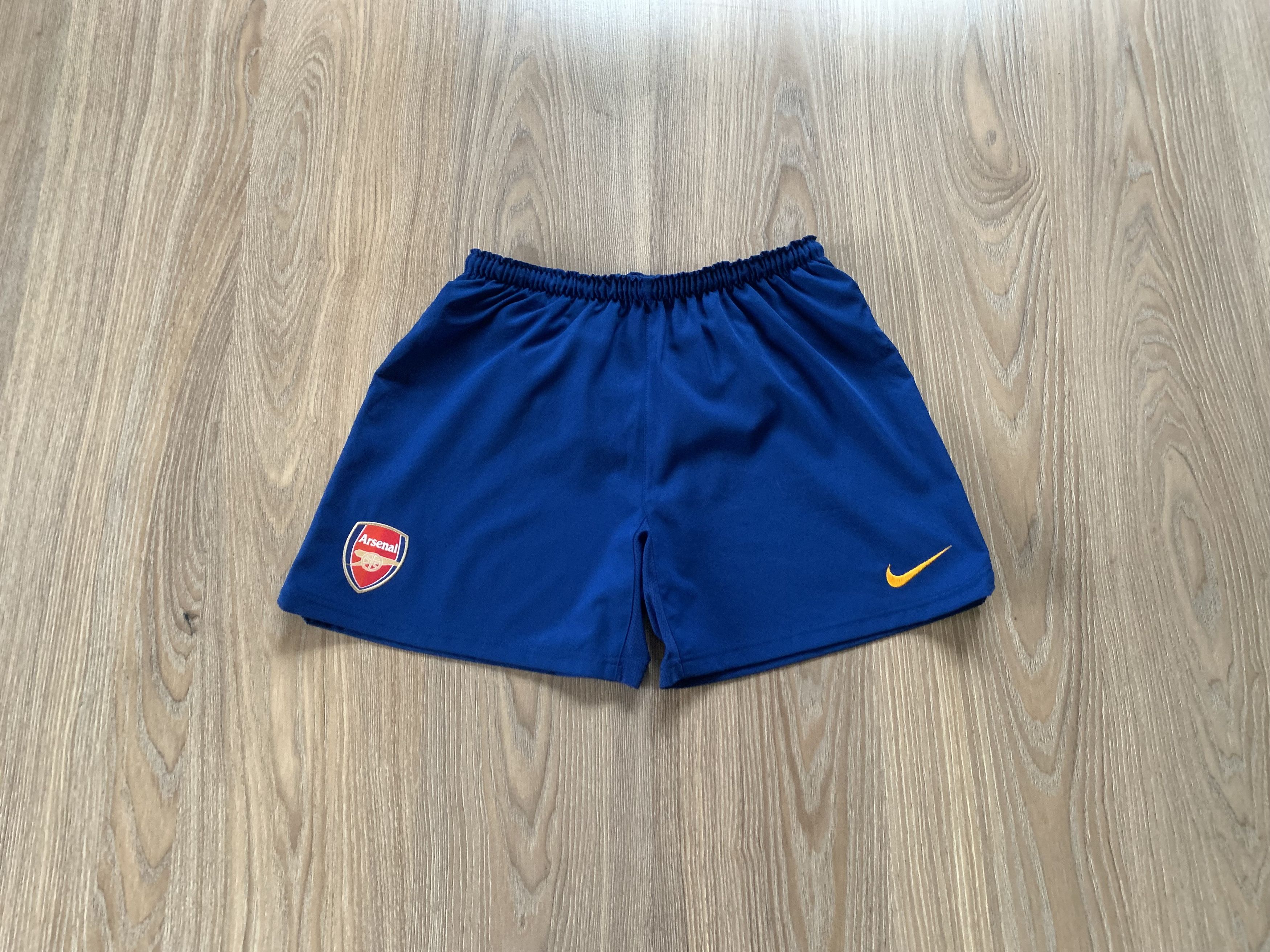 Nike Vintage Youth Nike Arsenal Blue Shorts Size US 26 / EU 42 - 1 Thumbnail