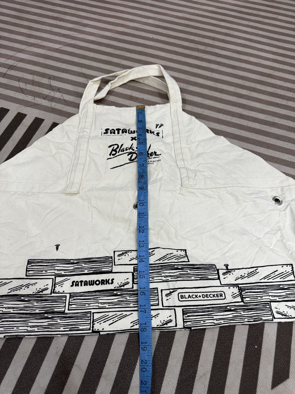 Japanese Brand 🔥🔥🔥ARCHIVE SATAWORKS X BLACK & DECKER TOOLS BAG Size ONE SIZE - 8 Thumbnail