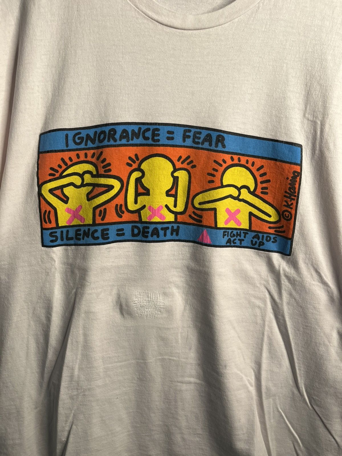 Vintage Vintage 90s Keith Haring ignorance = fear art t-shirt Size US XL / EU 56 / 4 - 3 Thumbnail