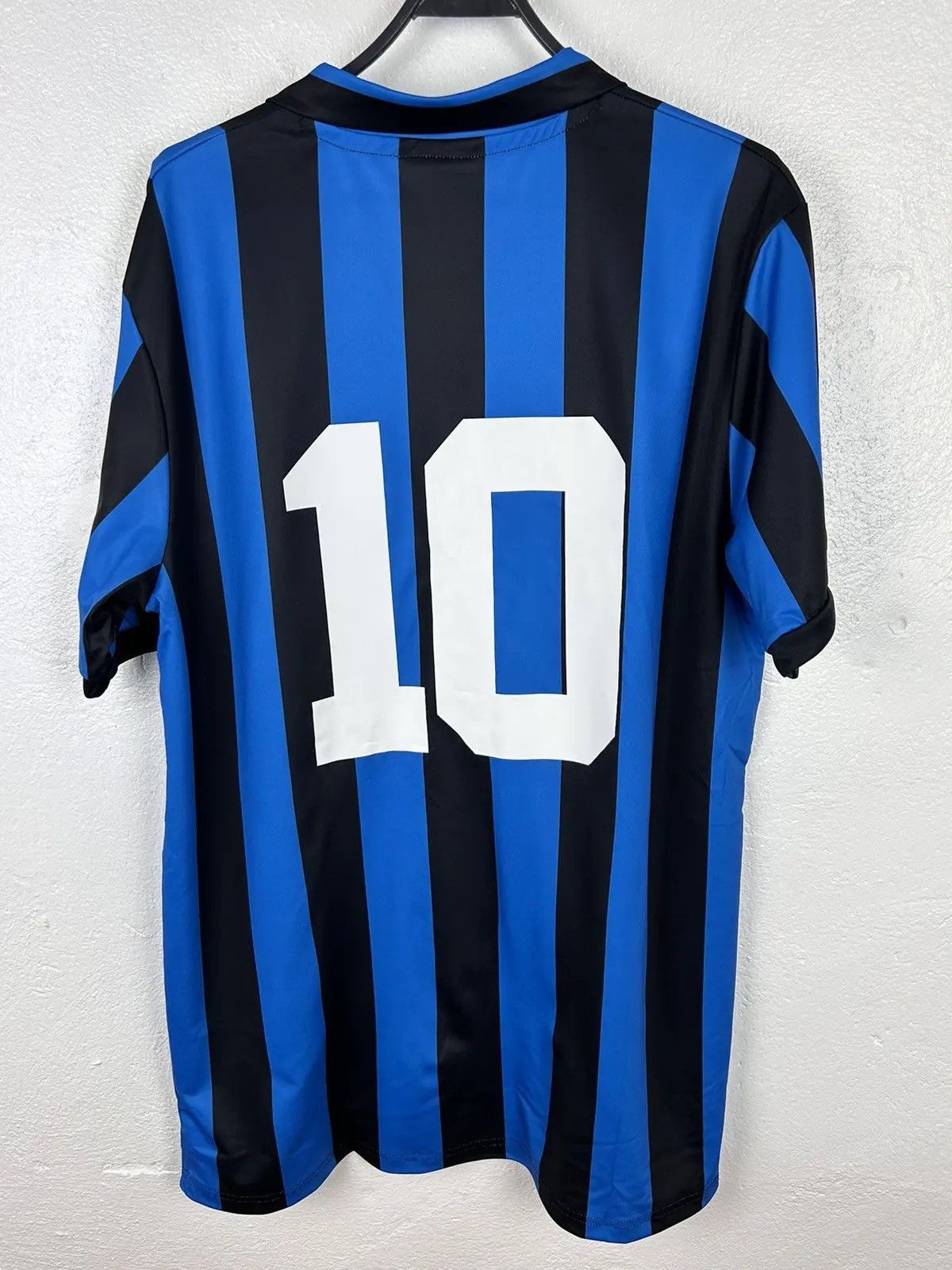 Vintage Vintage Uhlsport Inter Milan 1988/89 Home Kit Soccer Jersey Size US XXL / EU 58 / 5 - 7 Thumbnail