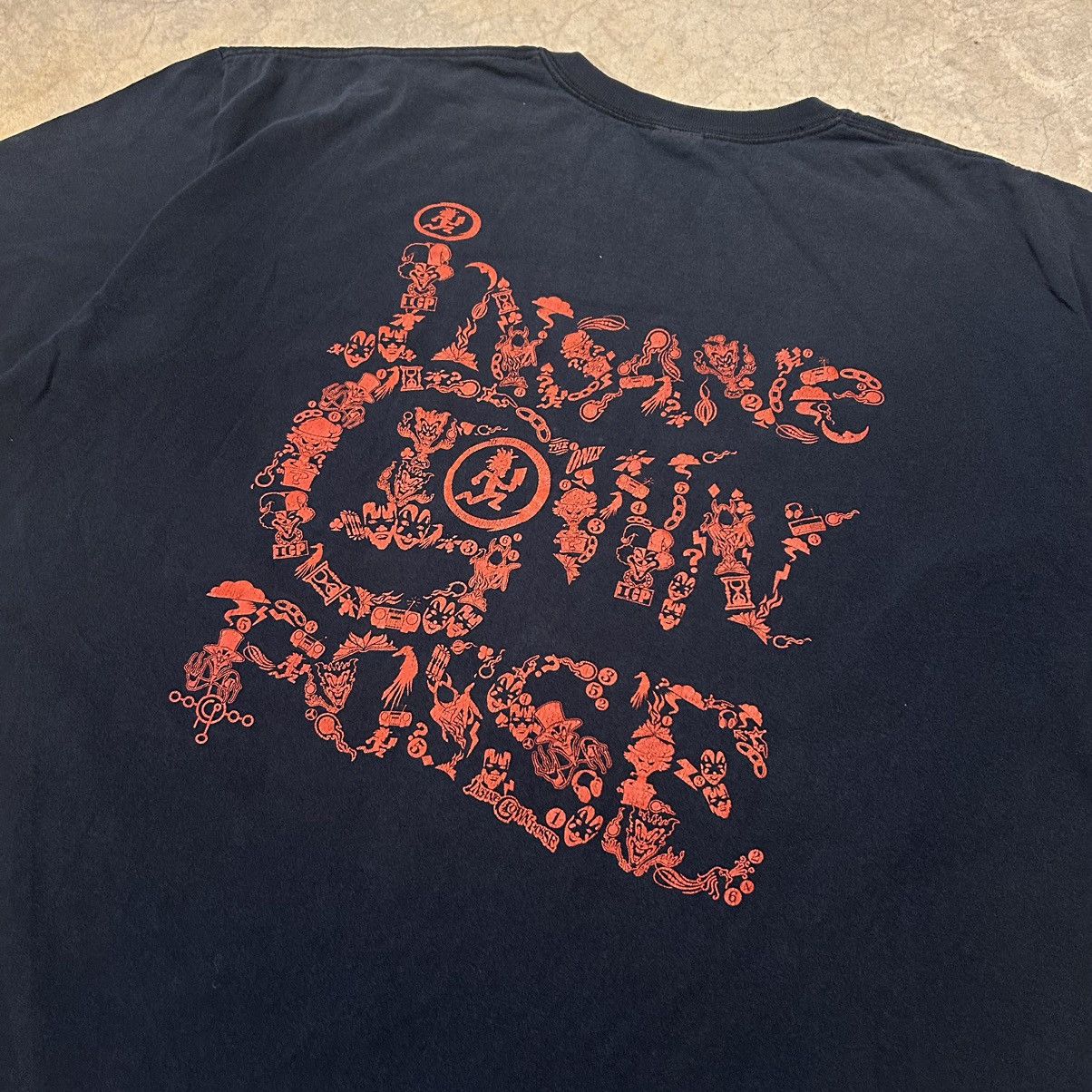 Band Tees × Unsound Rags × Vintage Crazy Vintage Y2K Insane Clown Posse Hatchet Man Band Tee Size US XXL / EU 58 / 5 - 7 Thumbnail