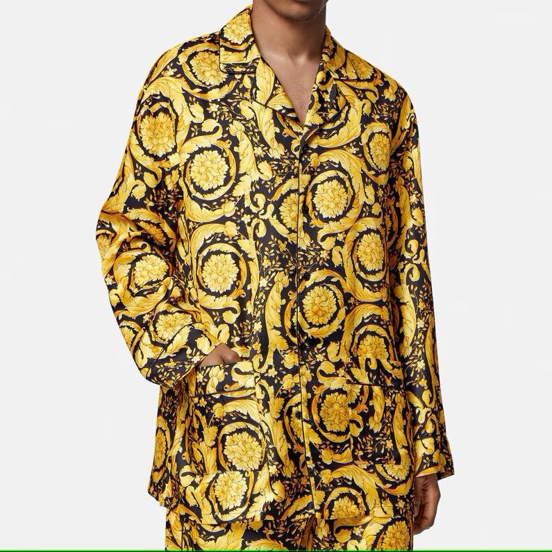 Versace $1,825 VERSACE Barocco-Print SILK PAJAMA TOP Size 4 IT / M Size US M / EU 48-50 / 2 - 2 Thumbnail
