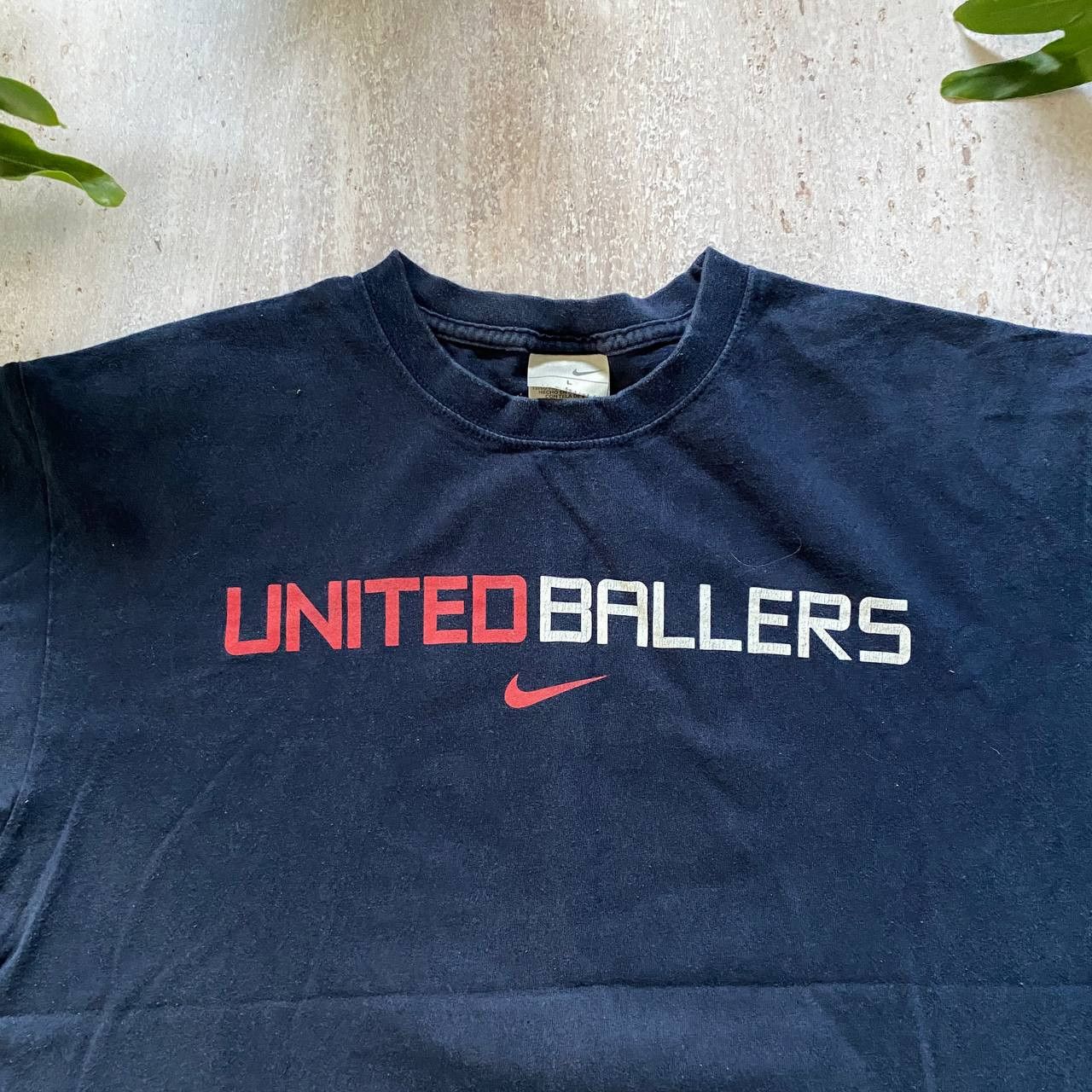 Nike VINTAGE Y2K AMAZING NIKE UNITED BALLERS CENTRAL LOGO TEE 85 Size US L / EU 52-54 / 3 - 3 Thumbnail