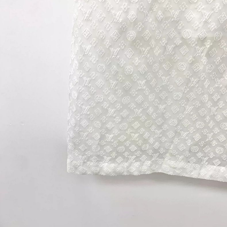 Louis Vuitton Louis Vuitton White logo embossed mulberry silk sleeveless Size XS / US 0-2 / IT 36-38 - 5 Thumbnail