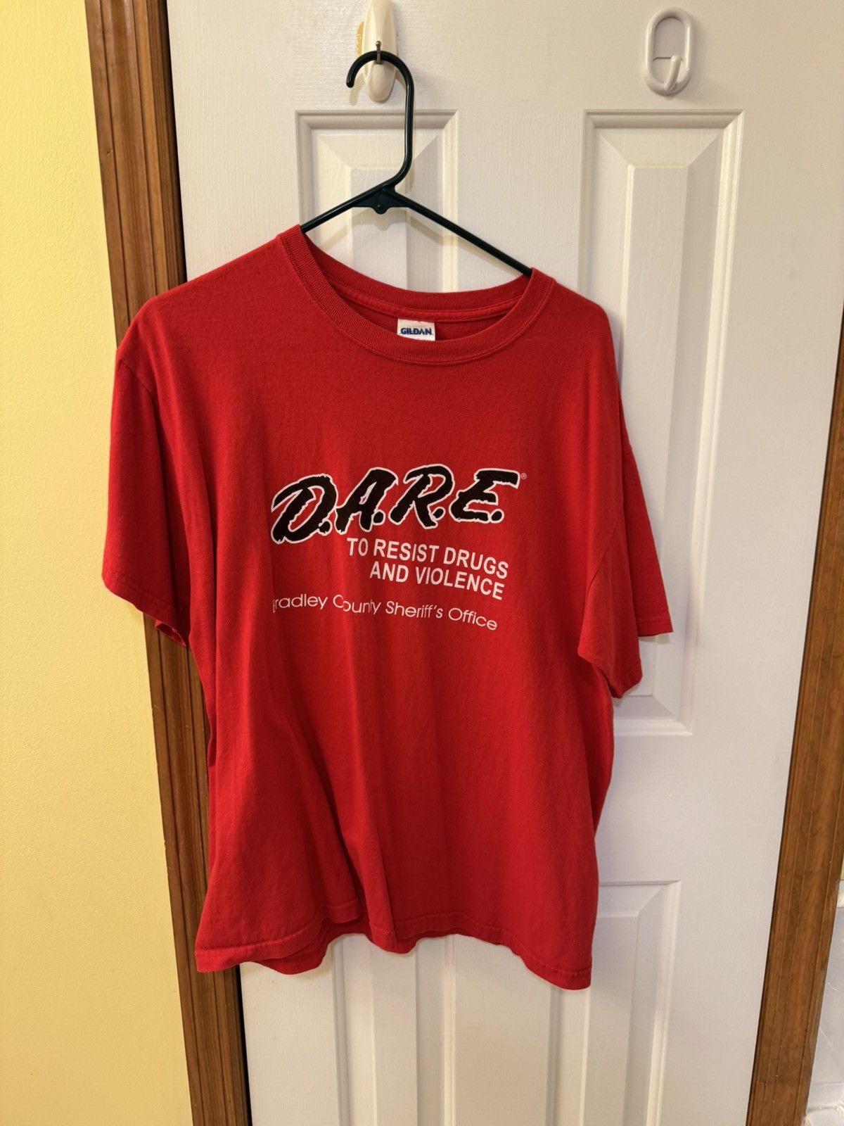 D.A.R.E Dare t shirt Size US L / EU 52-54 / 3 - 1 Thumbnail