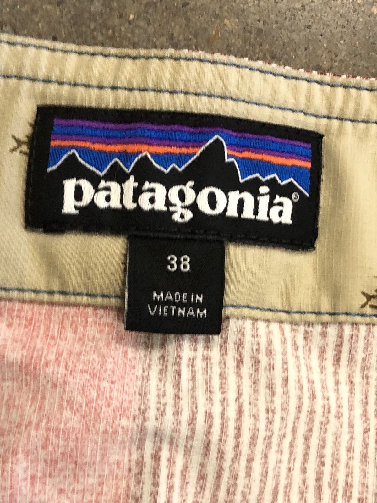 Patagonia Patagonia Swim Trunks Size US 38 / EU 54 - 7 Thumbnail