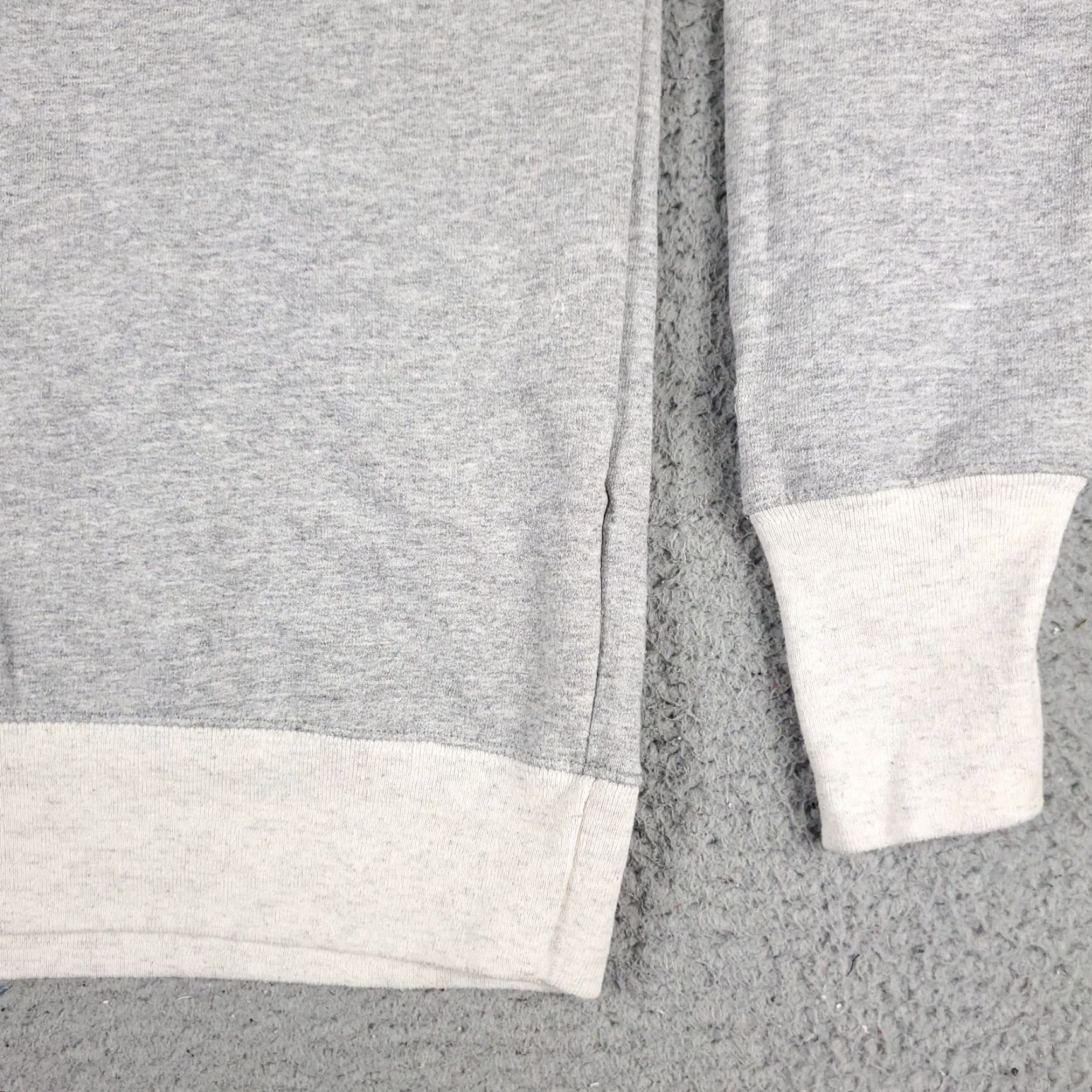Champion Champion Gray Pullover Sweater Womens Large Casual Fleece Long Sleeve Crew Neck Sports Size L / US 10 / IT 46 - 5 Thumbnail