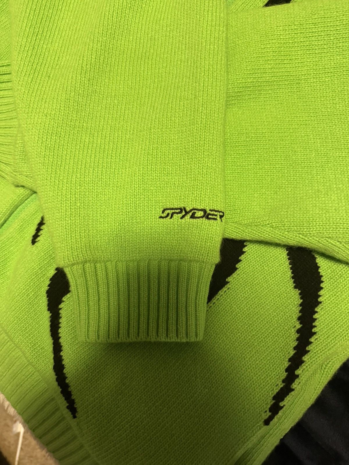 Spyder × Supreme Supreme x Spyder FW ‘24 Fleece Size US L / EU 52-54 / 3 - 4 Thumbnail