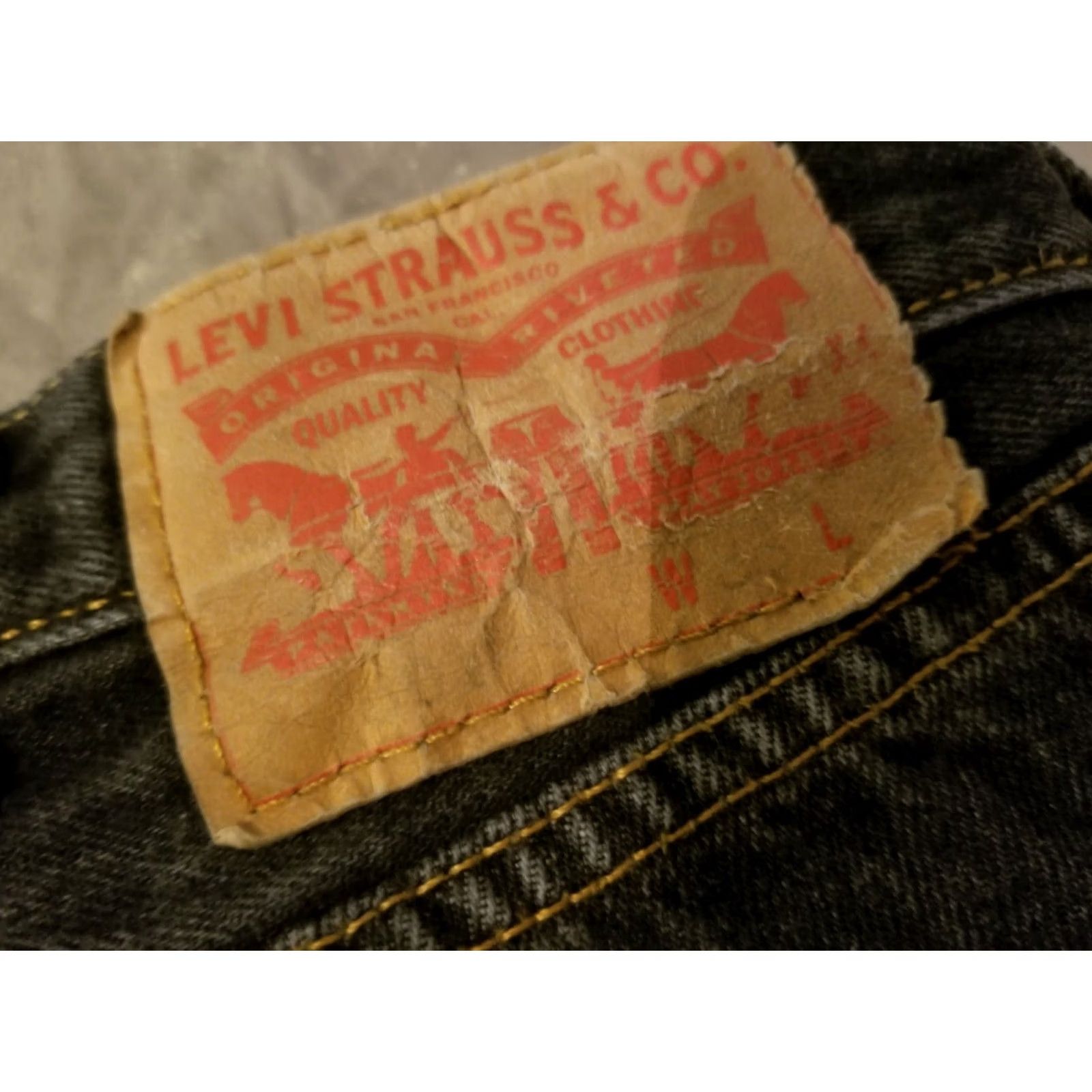 Levi's Item Specifications: Size: 10 Size US 38 / EU 54 - 6 Thumbnail