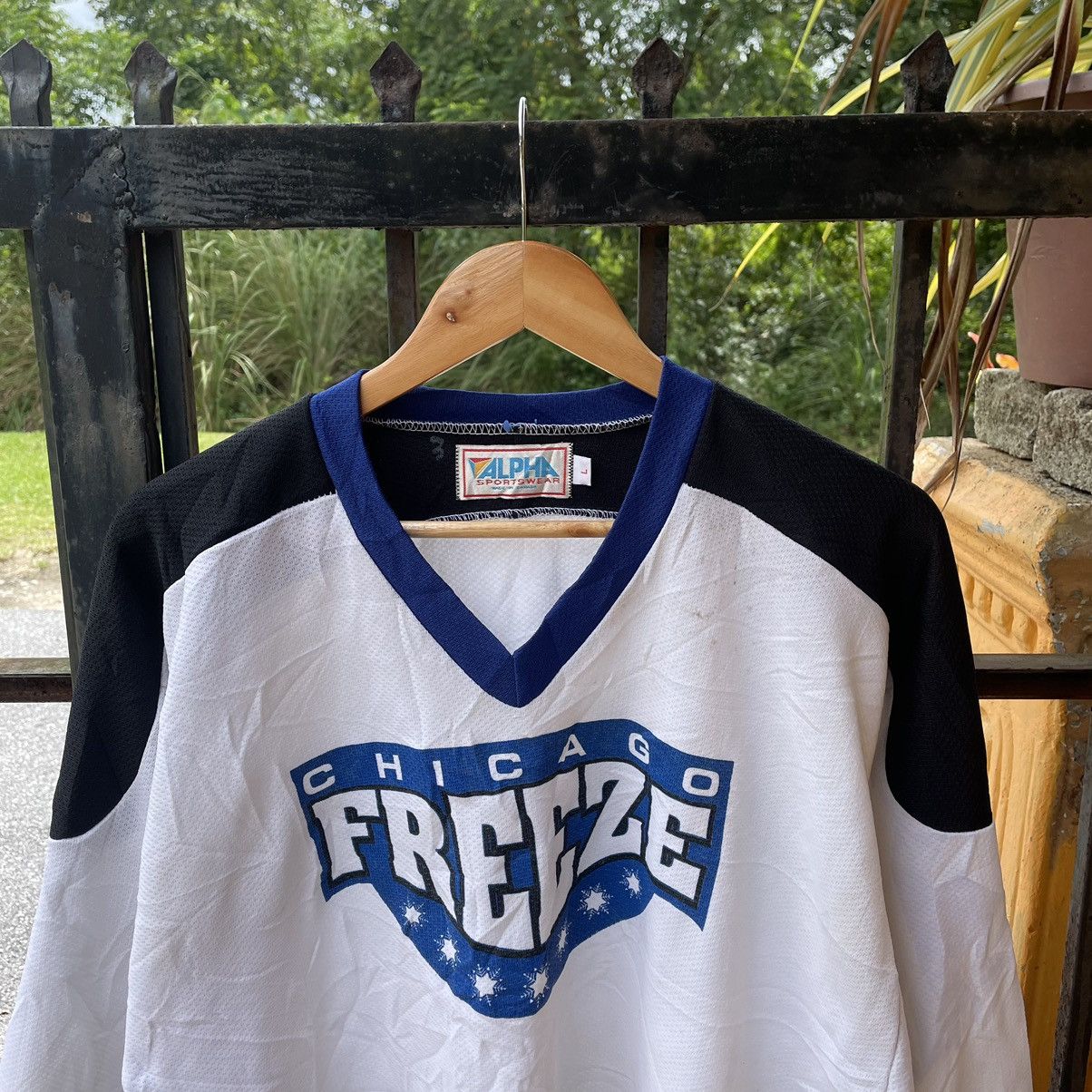 Vintage 🔥🔥Vintage Chicago Freeze Big Logo Hockey Jersey Size US L / EU 52-54 / 3 - 3 Thumbnail