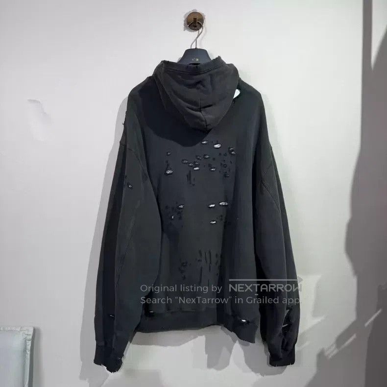 Balenciaga Balenciaga Ripped Hoodie Size US M / EU 48-50 / 2 - 2 Thumbnail