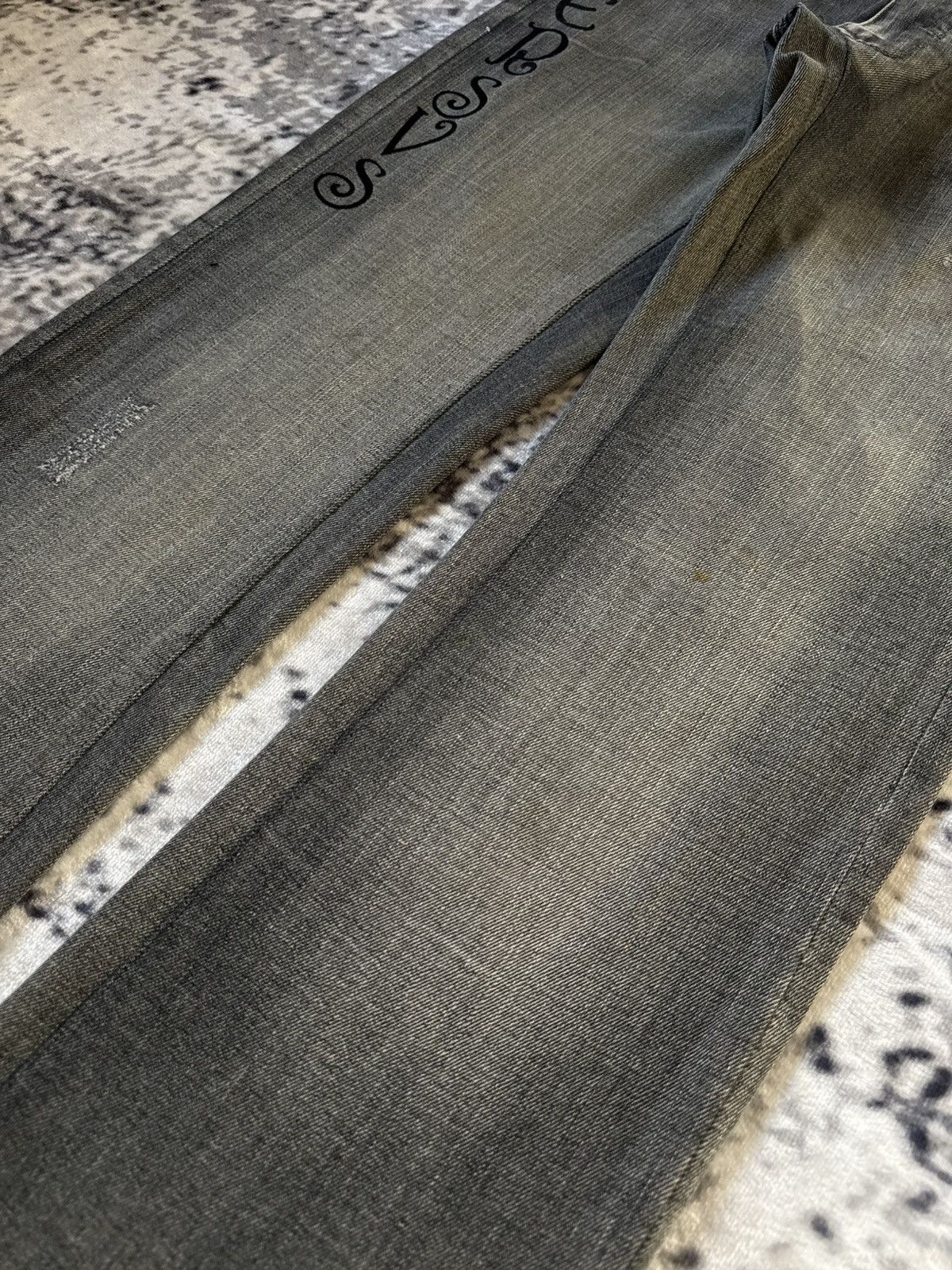 Japanese Brand ✝️ Embroidered Gothic Cross Gray Wash Jeans Pepe Brand Size US 32 / EU 48 - 19 Thumbnail