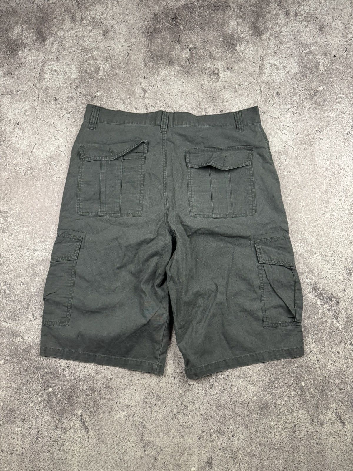 Southpole Crazy Vintage Y2K/00s Baggy Skater Southpole Cargo Shorts! Size US 32 / EU 48 - 5 Thumbnail
