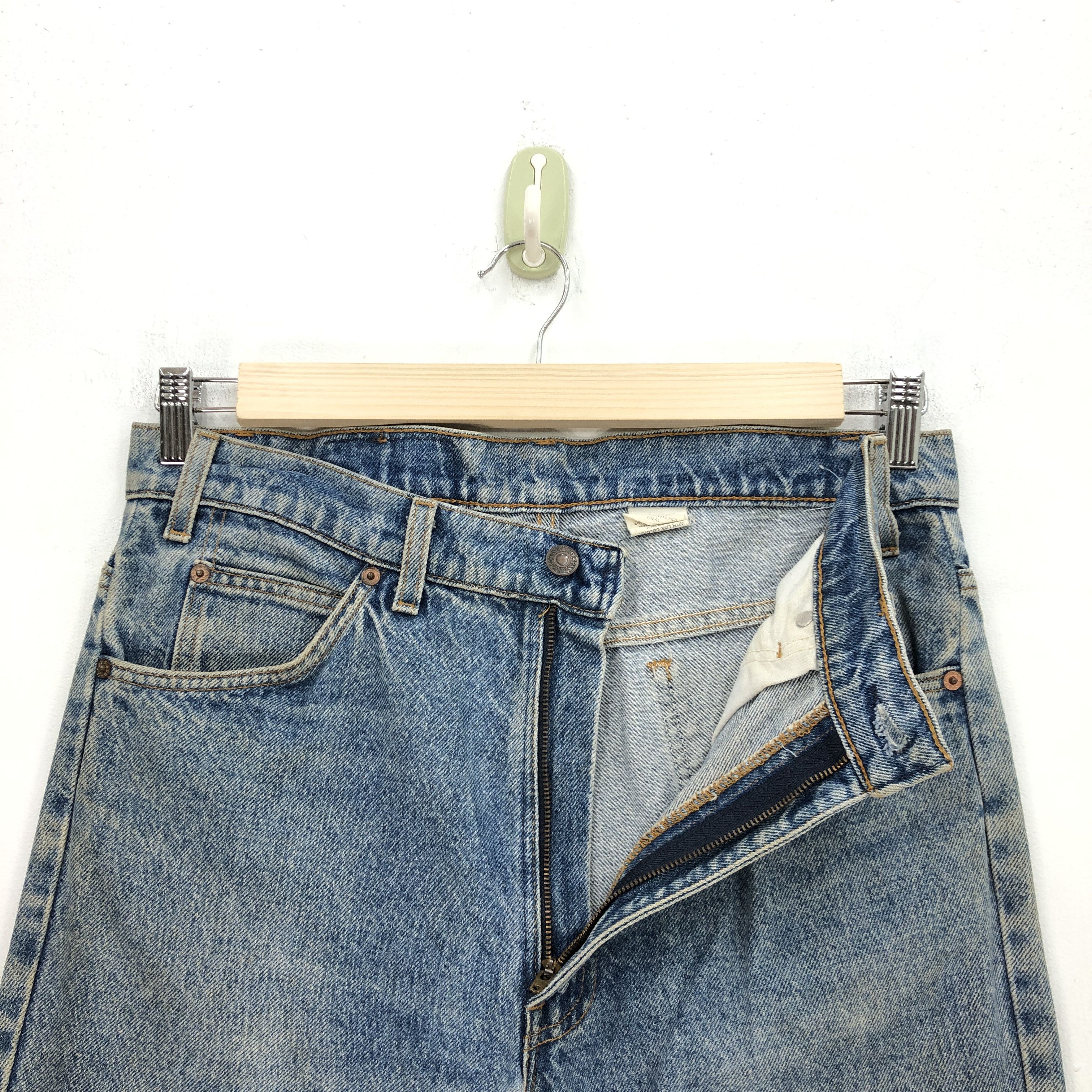 Levi's Vintage Levis 517 Flare Jeans Levi's Faded Light Wash Denim Size US 32 / EU 48 - 6 Thumbnail