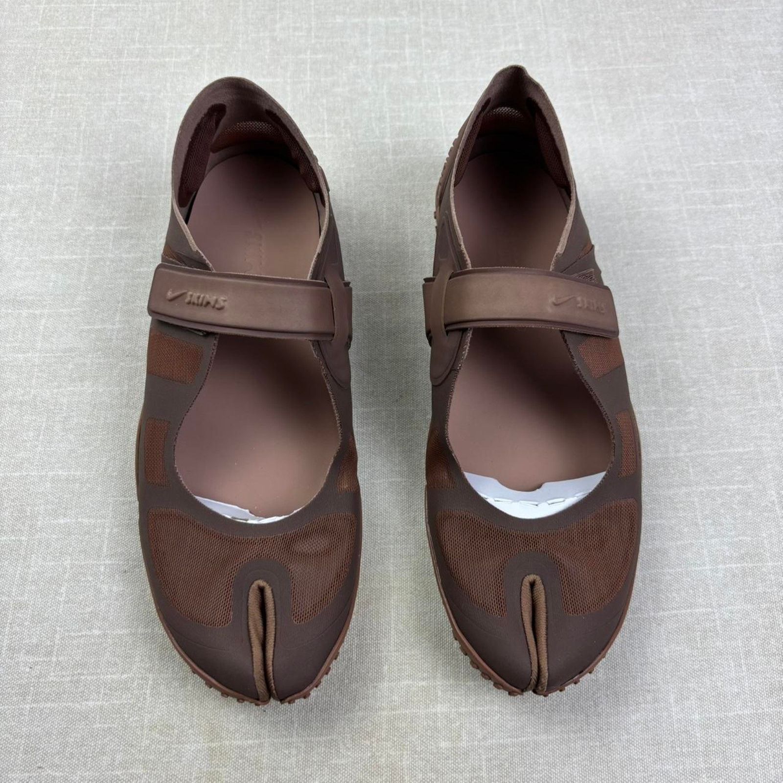 SKIMS 🦂 SKIMS x Nike Rift Mesh “Archaeo Brown” 7W Size US 7 / IT 37 - 3 Thumbnail