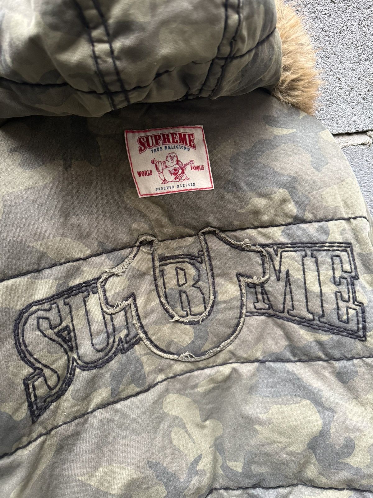 Supreme × True Religion Supreme True Religion Camo Puffer Jacket Size US L / EU 52-54 / 3 - 4 Thumbnail