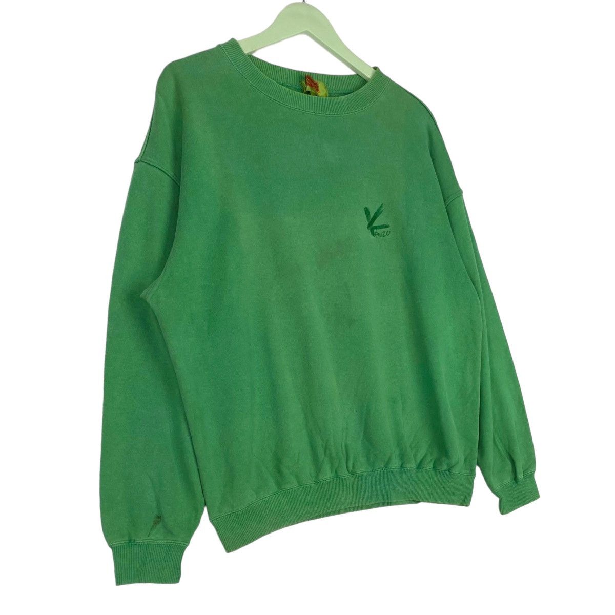Kenzo × Vintage Vintage Kenzo Embroidered Crewneck Sweatshirt Size L Size US L / EU 52-54 / 3 - 3 Thumbnail