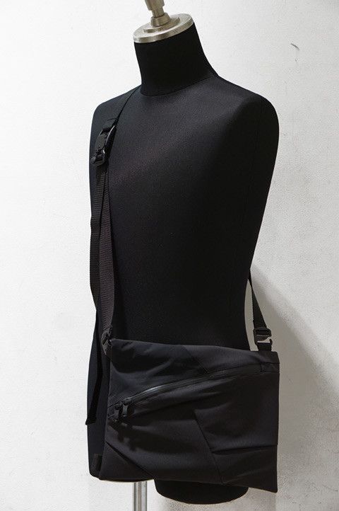 The Viridi-anne Schoeller Waterproof Bag Fidlock Magnet Leon Emmanuel Blanck Size ONE SIZE - 15 Thumbnail