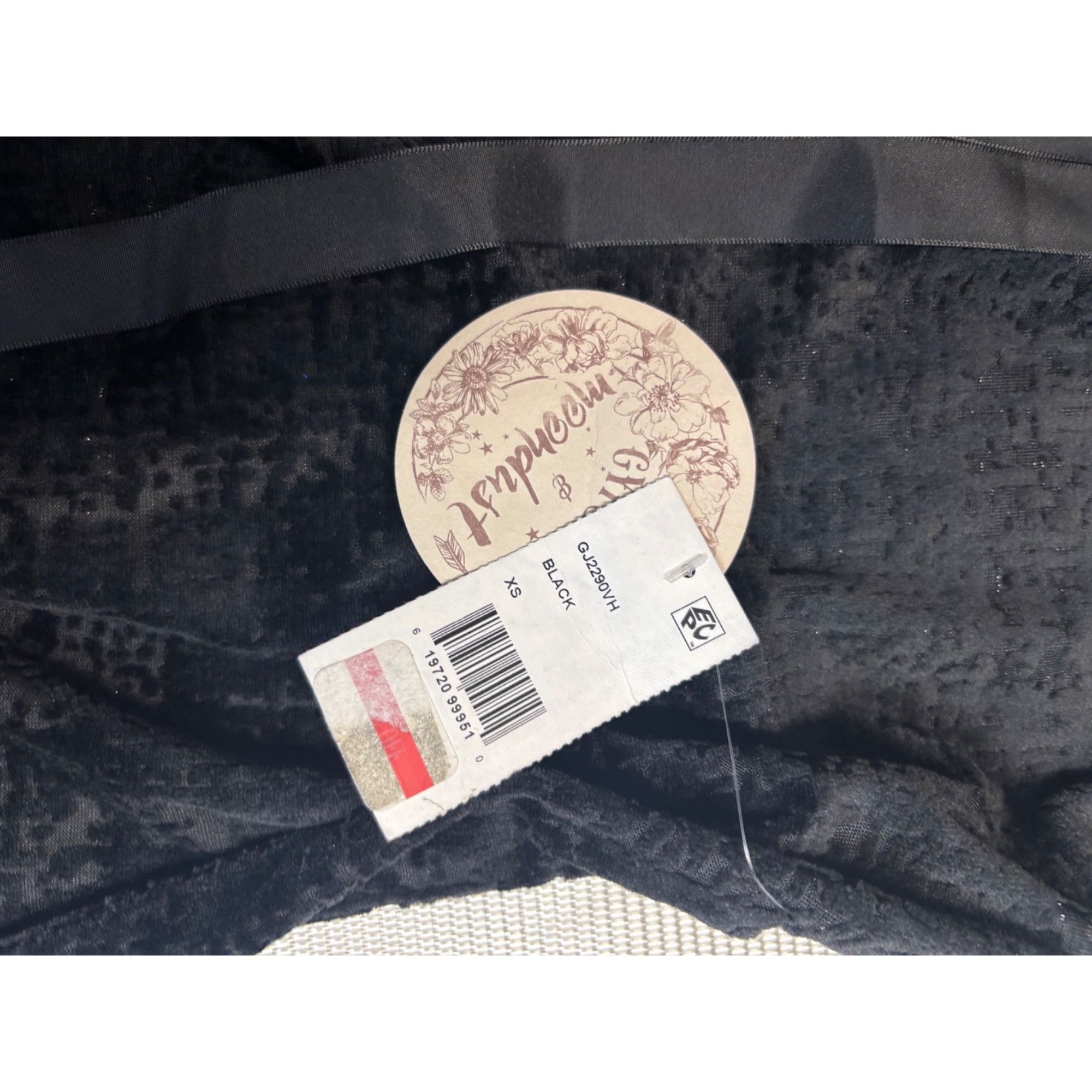 Other Gypsies & Moondust Juniors' Burnout Velvet Hooded Tunic, Bl Size XS / US 0-2 / IT 36-38 - 8 Thumbnail