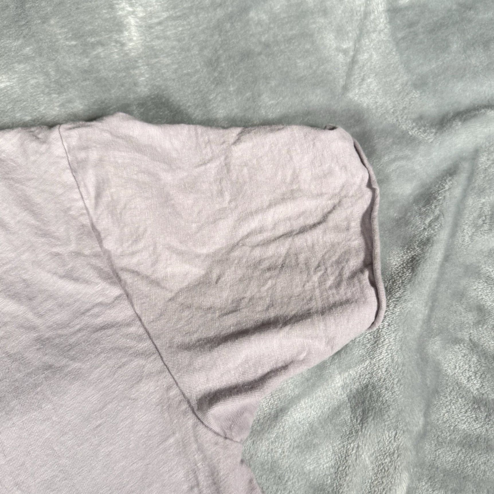 John Elliott John Elliot T Shirt Mens L Purple USA Made Crew Neck Short Sleeve Regular Fit cotton Logo 3 (Fits L) Oversized Size US L / EU 52-54 / 3 - 6 Thumbnail
