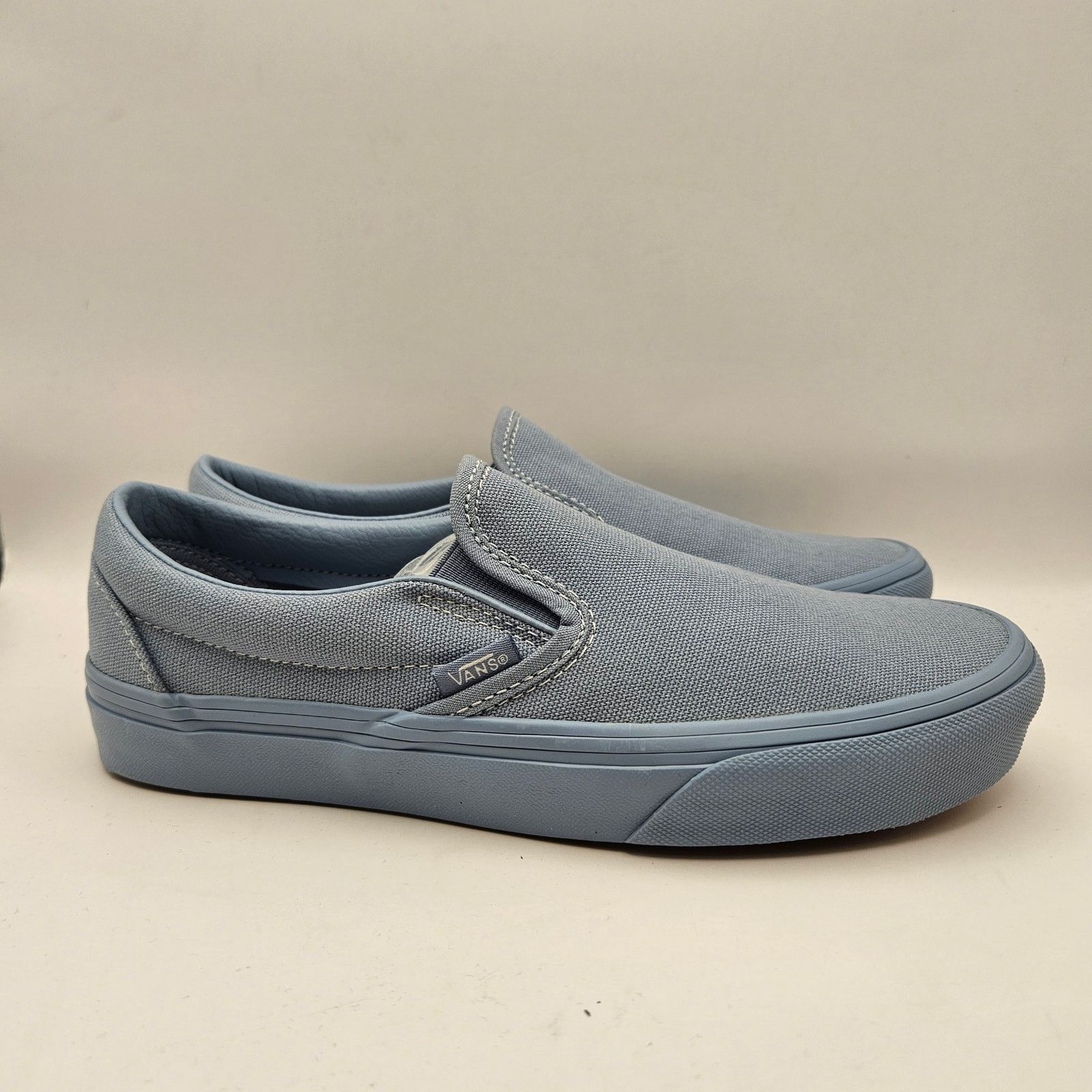 Vans VANS WOMEN'S 7.5 CLASSIC SLIP ON PASTEL MONO DUSTY BLUE NWOB Size US 7.5 / IT 37.5 - 4 Thumbnail