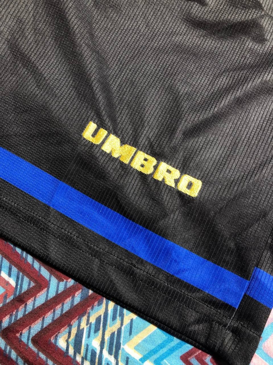 Umbro × Vintage Men’s Vintage Umbro Monogram Soccer Football Shorts size 36 Size US 32 / EU 48 - 12 Thumbnail