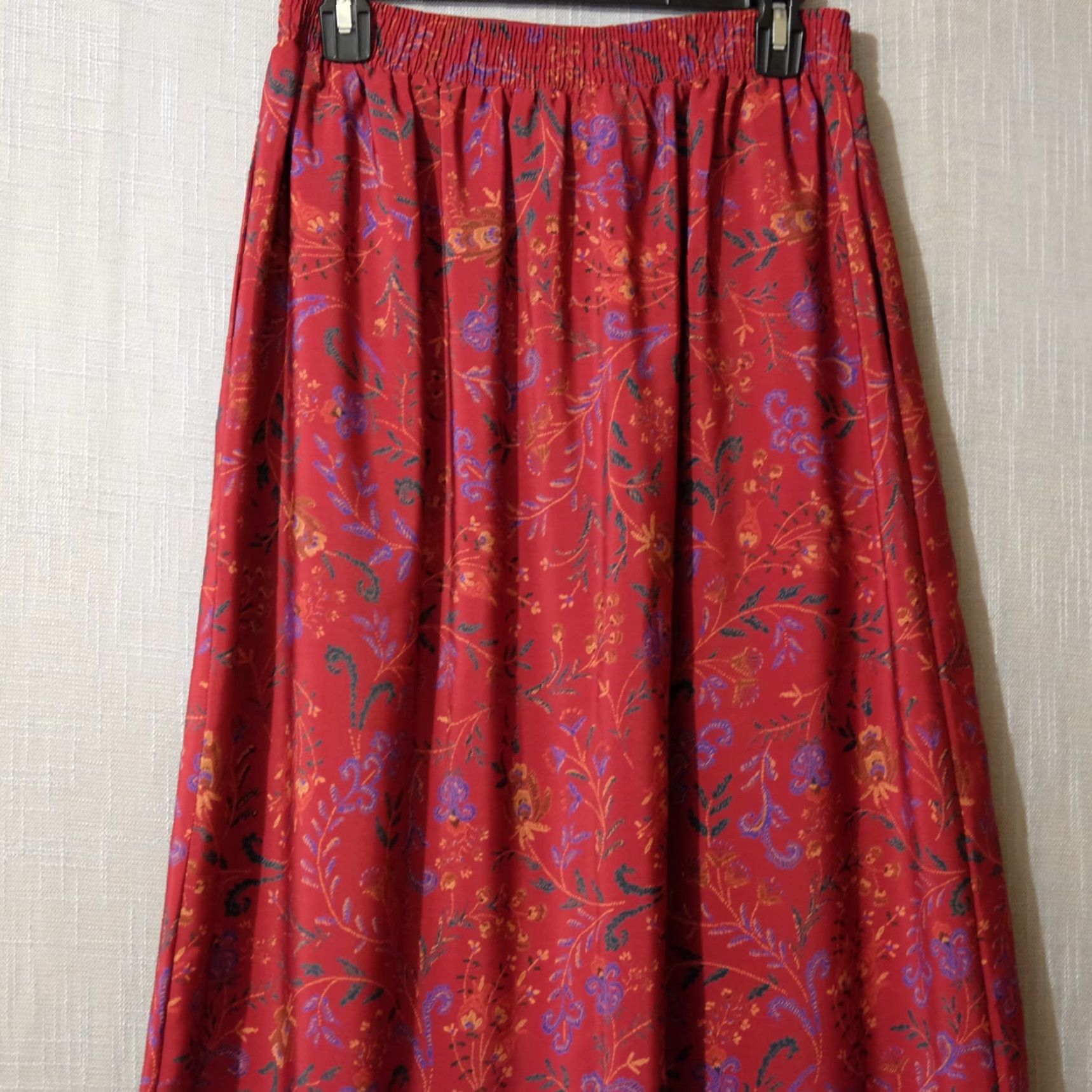 Jantzen **JANTZEN Classics Dark Red Floral Pleated Midi Skirt Women's 10** User: Vintage JANTZEN Classics Dark Red Floral Pleated Midi Skirt Women's 10 Size 32" / US 10 / IT 46 - 5 Thumbnail