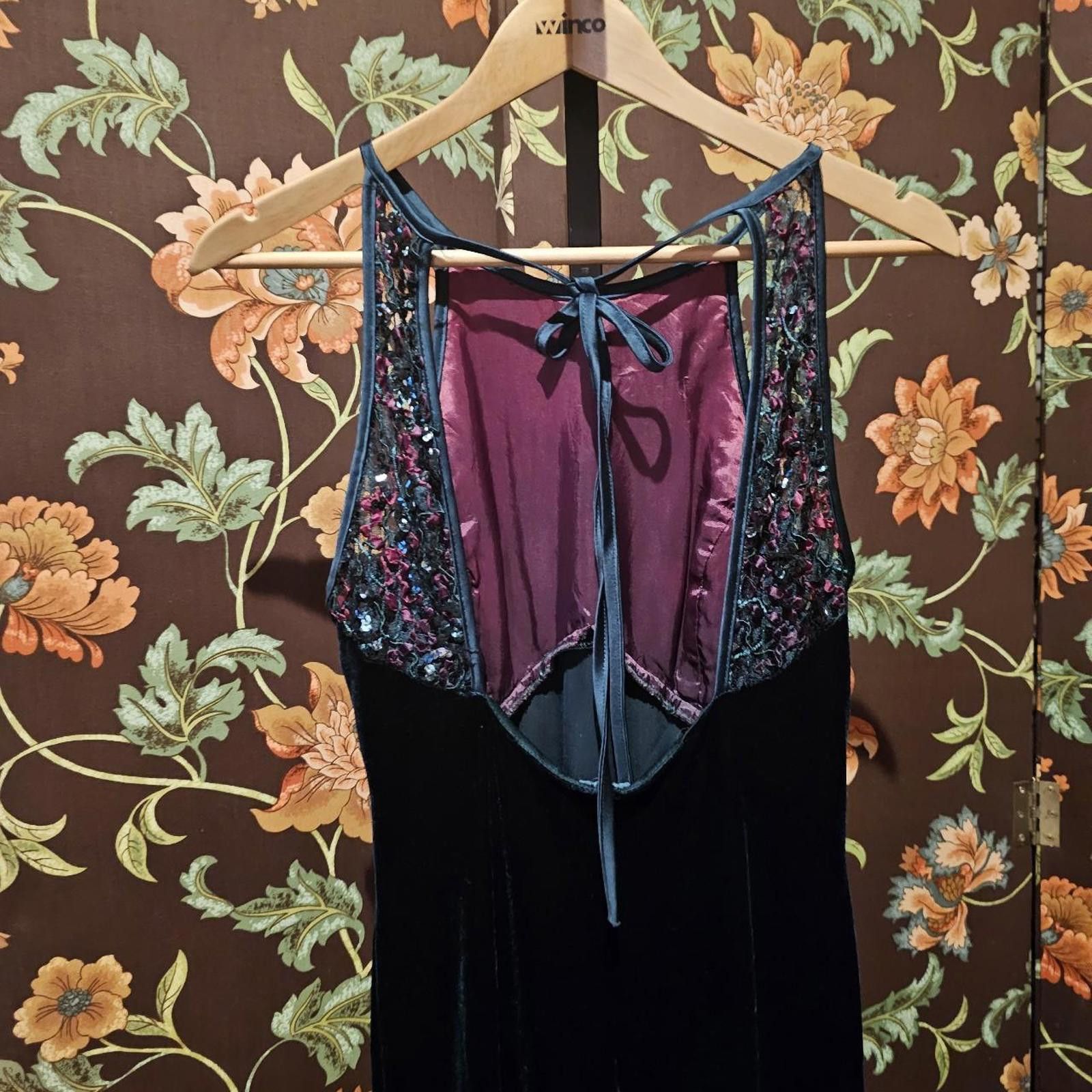 Other Women's Beaded and Velvet Dark Green Dress Size M / US 6-8 / IT 42-44 - 7 Thumbnail