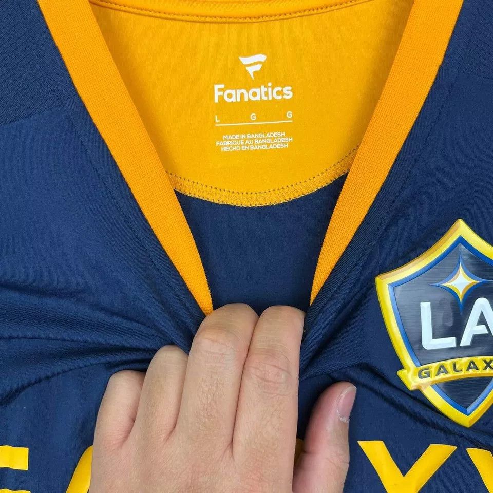 Other Los Angeles LA Galaxy Shirt Men Short Sleeve Henley L Size US L / EU 52-54 / 3 - 4 Thumbnail