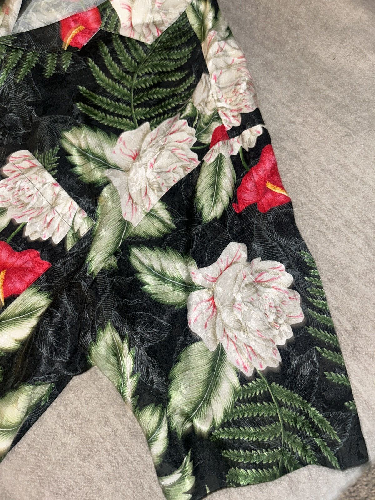 Gucci Men's GUCCI Hawaiian Floral Print Short Sleeve Shirt Size US M / EU 48-50 / 2 - 3 Thumbnail