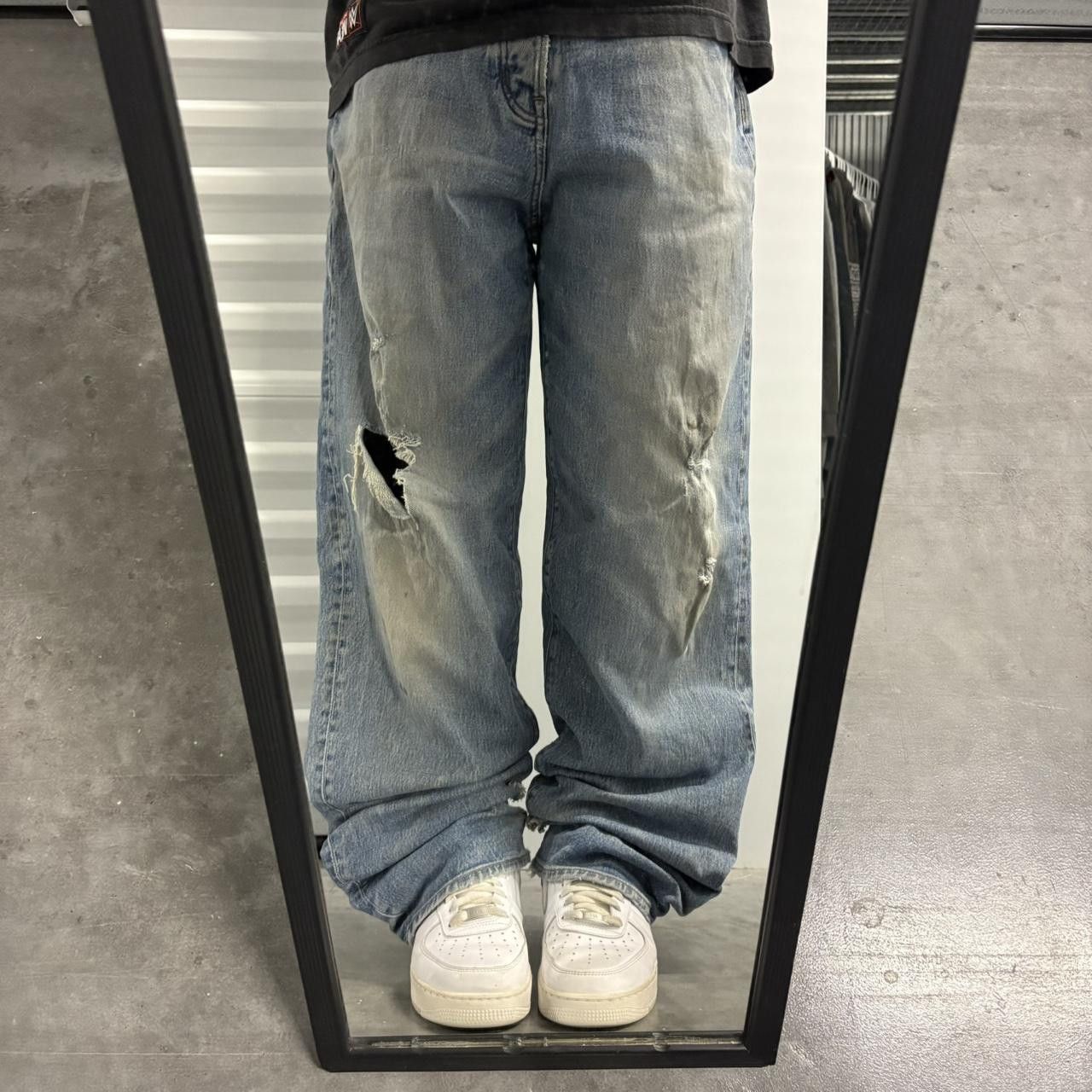 Vintage Crazy Vintage Y2K/2000s Super Baggy Tall Medium Wash Denim Jeans! Size US 36 / EU 52 - 1 Thumbnail
