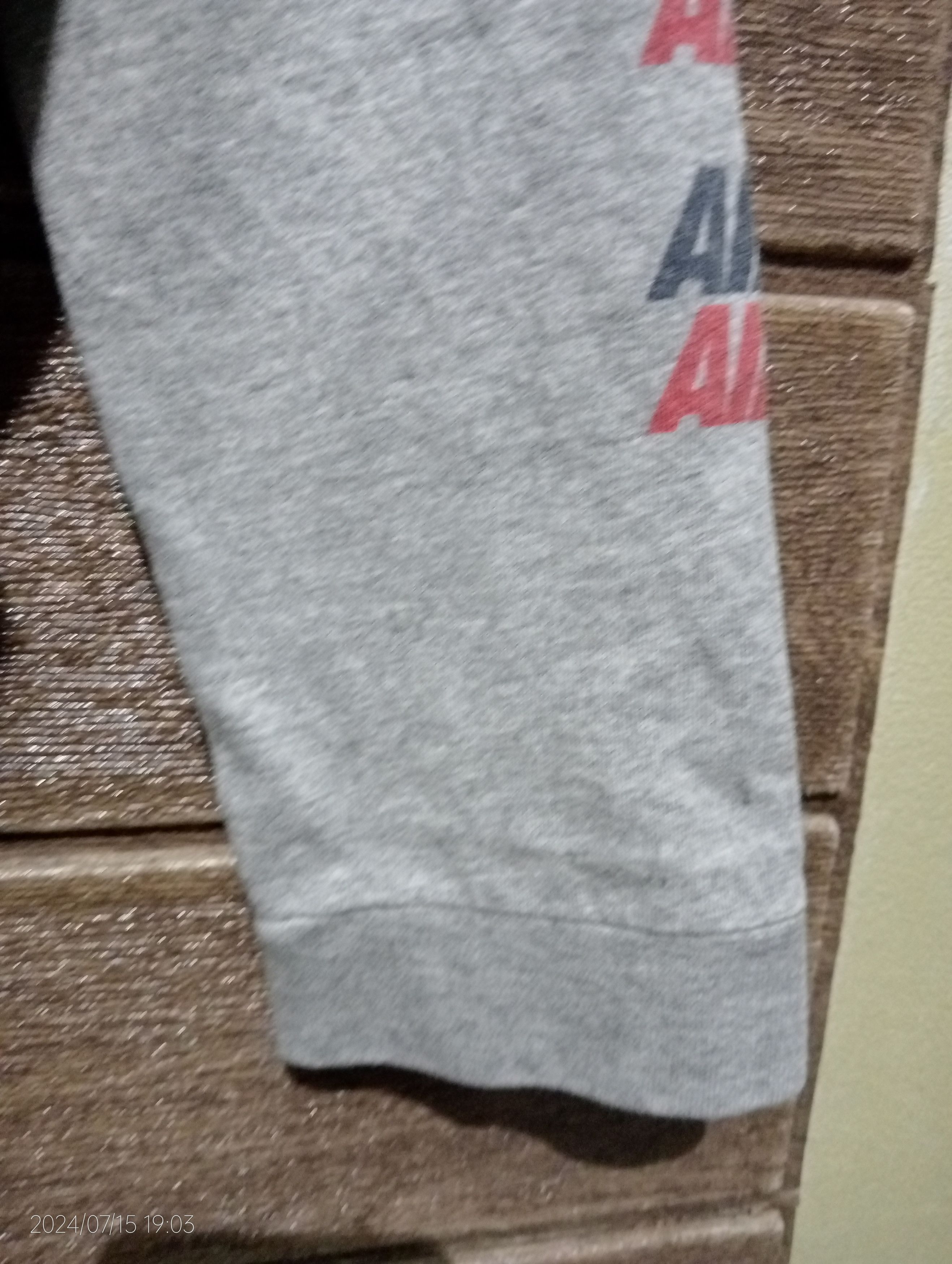 Nike Vintage Y2K Nike Air Long Sleeve Tshirt Size US L / EU 52-54 / 3 - 9 Thumbnail