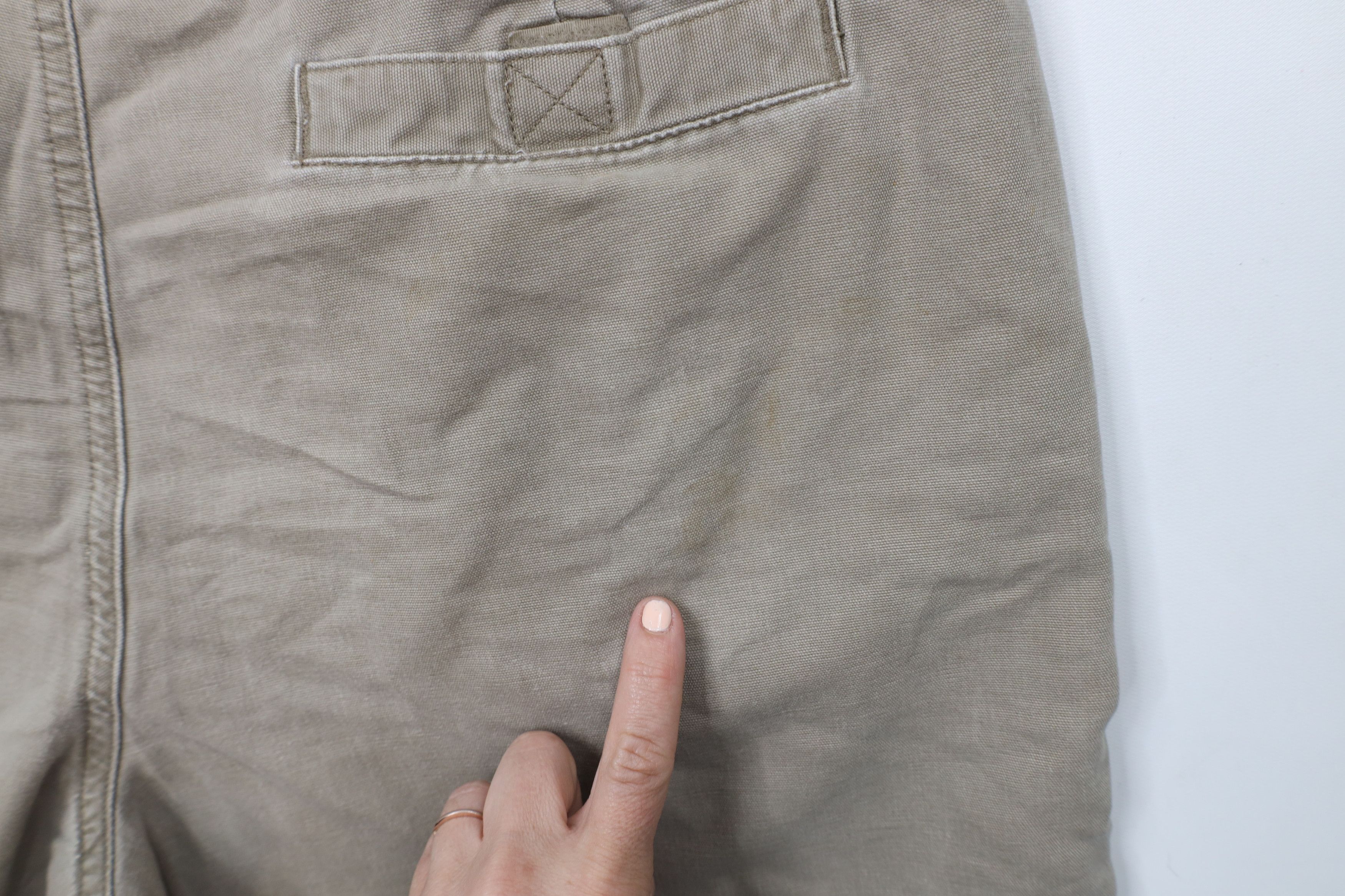 Columbia × Vintage Vintage Columbia Above Knee Cargo Shorts Beige Cotton Size US 36 / EU 52 - 13 Thumbnail