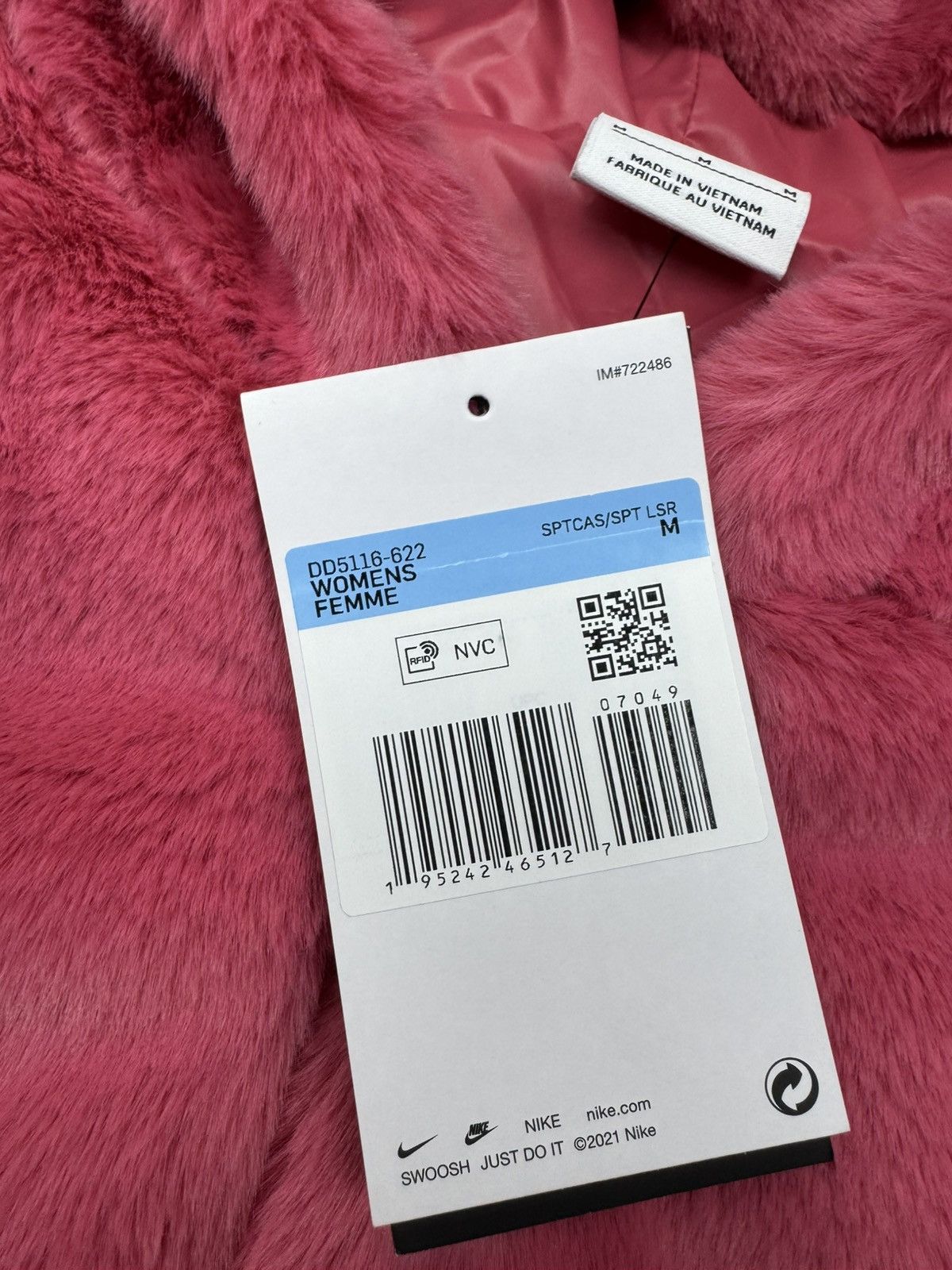 Nike × Vintage Nike Essential Faux Fur Swoosh Women’s Jacket M Size M / US 6-8 / IT 42-44 - 8 Thumbnail