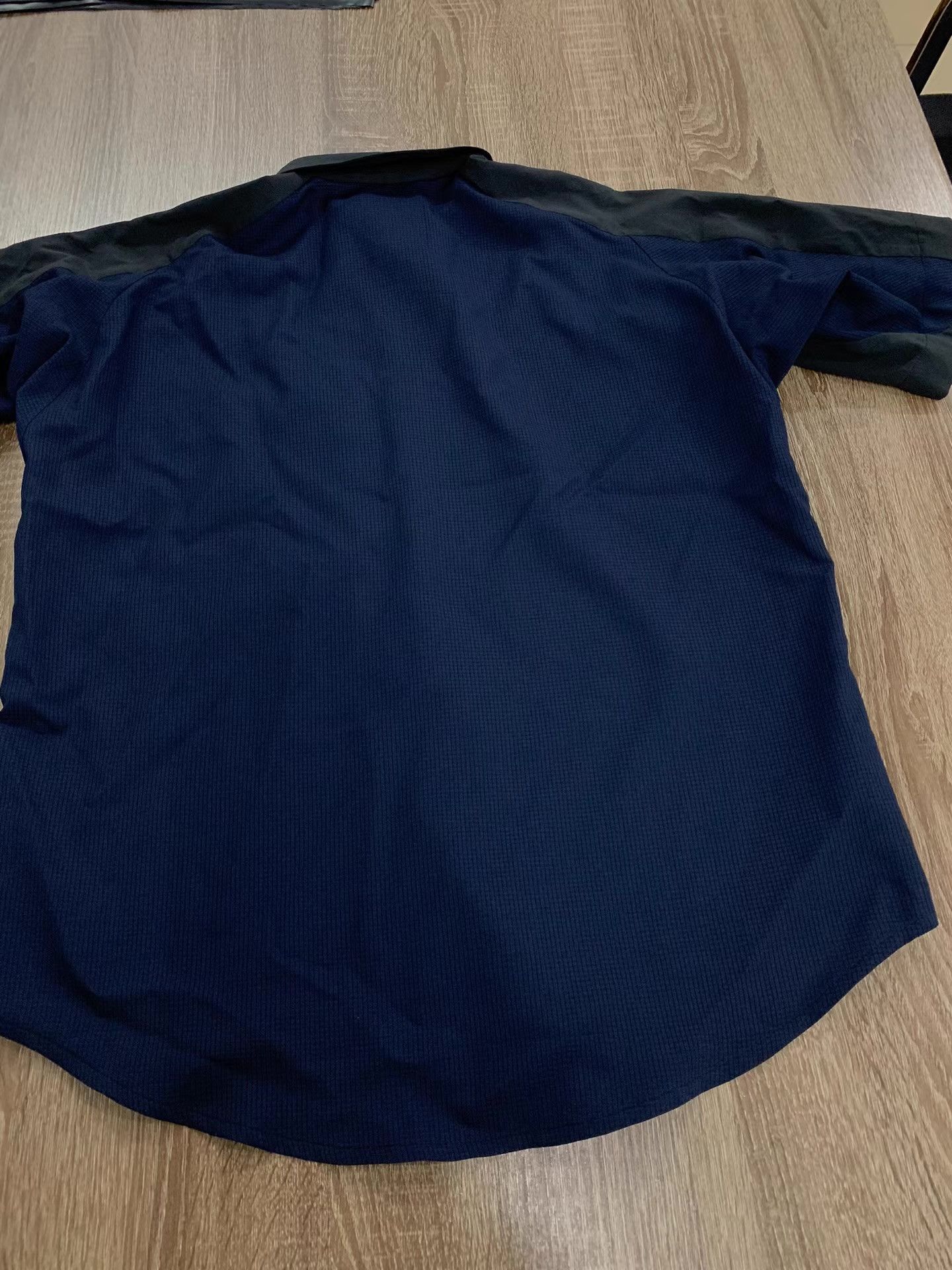 And Wander MAISON KITSUNÉ × and wander Hiking Shirt Ｑ22 Size US M / EU 48-50 / 2 - 5 Thumbnail