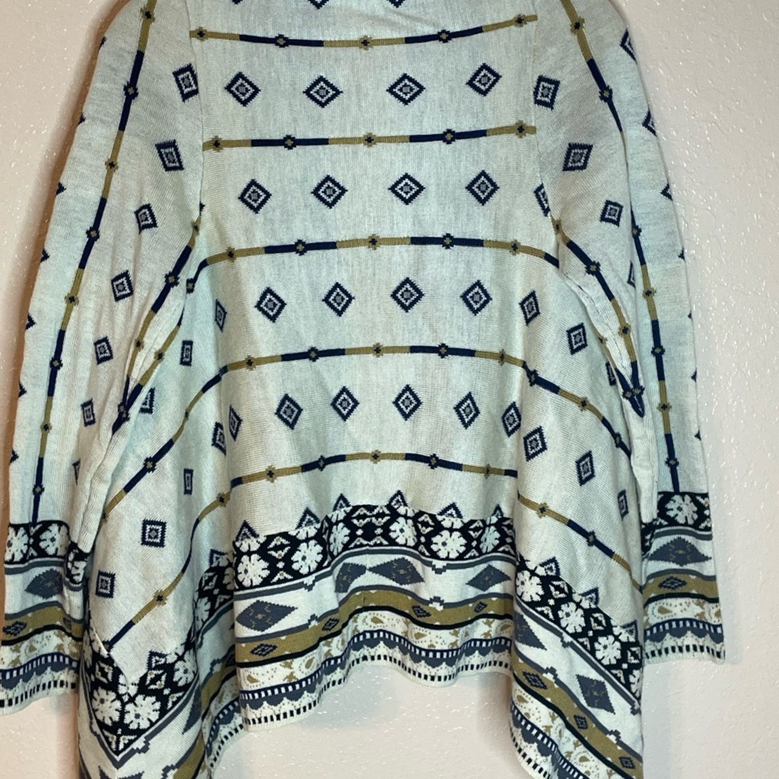 Other Like New Sweater Cardigan by Freeway Size S Size L / US 10 / IT 46 - 7 Thumbnail