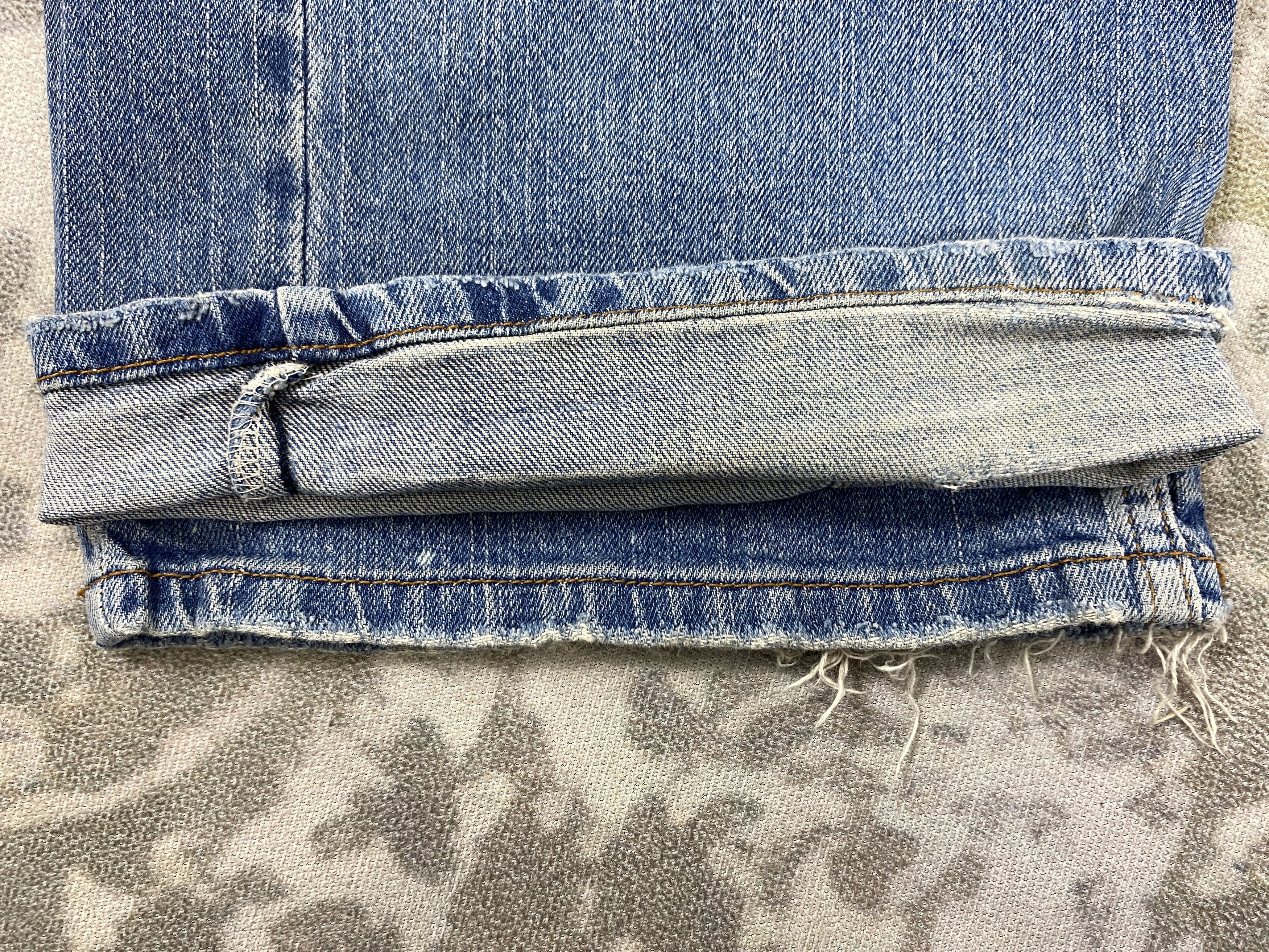 Levi's Vintage Levi's 559 Relaxed Distressed Denim 42x32 -JN707 Size US 42 / EU 58 - 16 Thumbnail