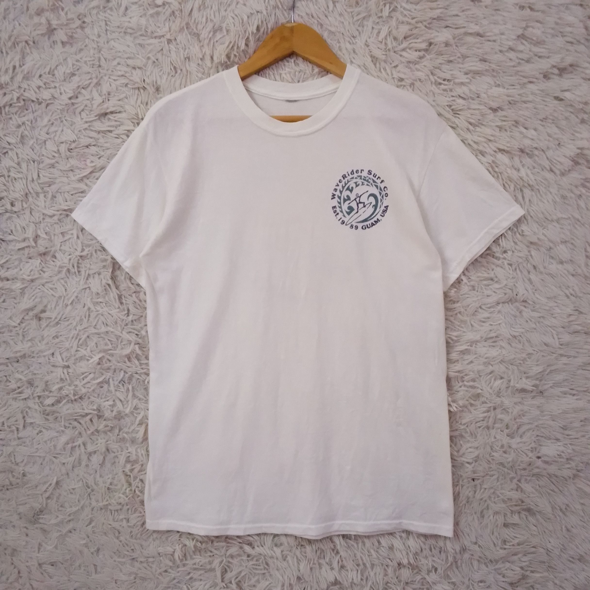 Vintage Vtg Waverider Surf Co. Guam, Usa T-shirt Size US M / EU 48-50 / 2 - 2 Thumbnail