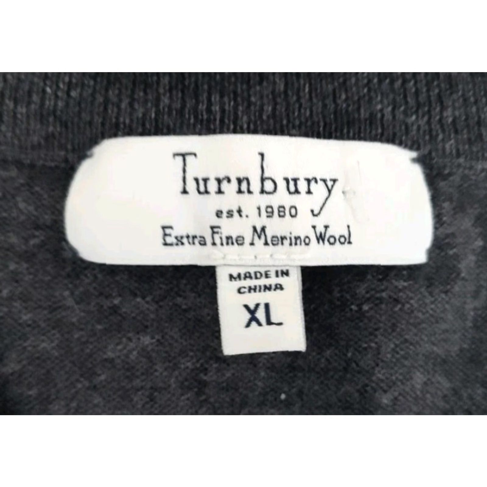 Vintage Turnbury Men's V-Neck Sweater XL Gray 100% Extra Fine Merino Wool Classic Pullover Lightweight Breathable Size US XL / EU 56 / 4 - 6 Thumbnail