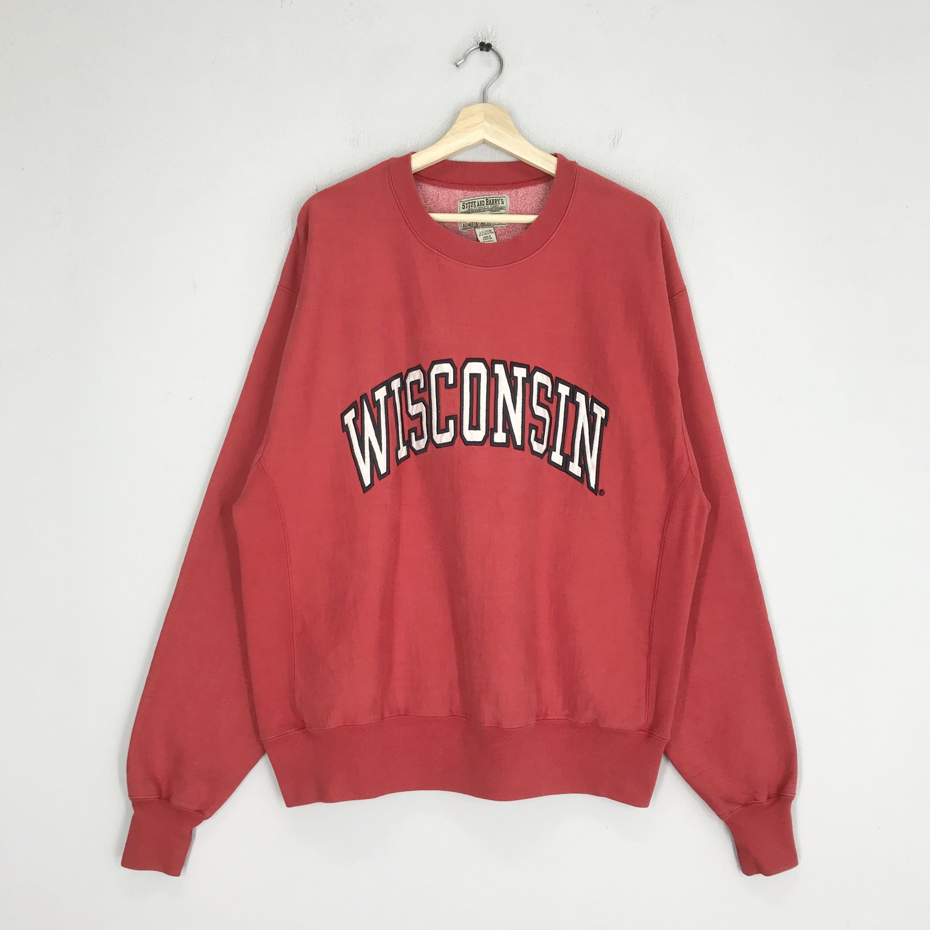 Vintage Vintage Wisconsin State Red Sweatshirt Xlarge - 301 Size US XL / EU 56 / 4 - 1 Thumbnail