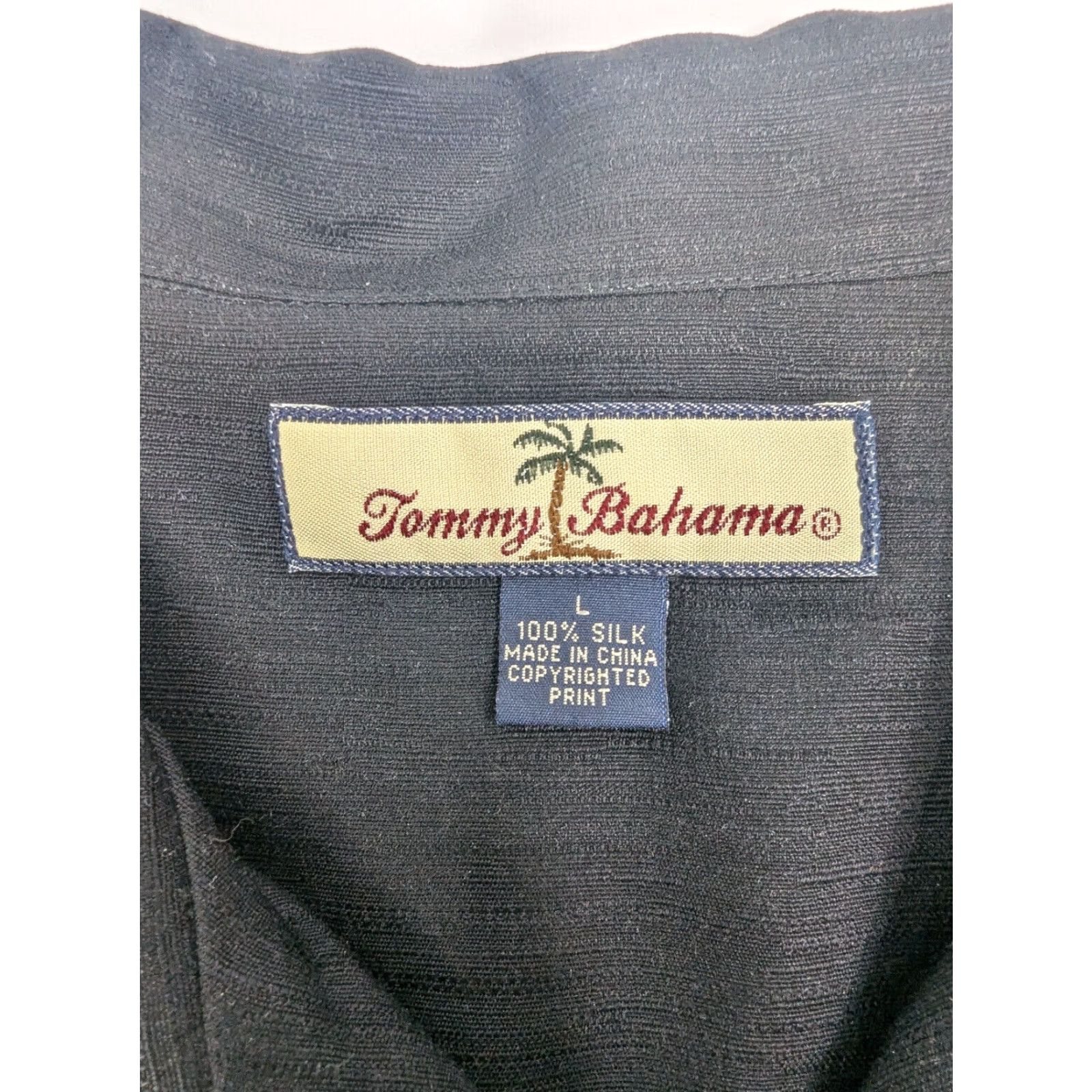 Tommy Bahama Tommy Bahama Camp Silk Shirt L Black Palm AOP Hawaiian Short Sleeve Collared Button-Up Size US L / EU 52-54 / 3 - 6 Thumbnail