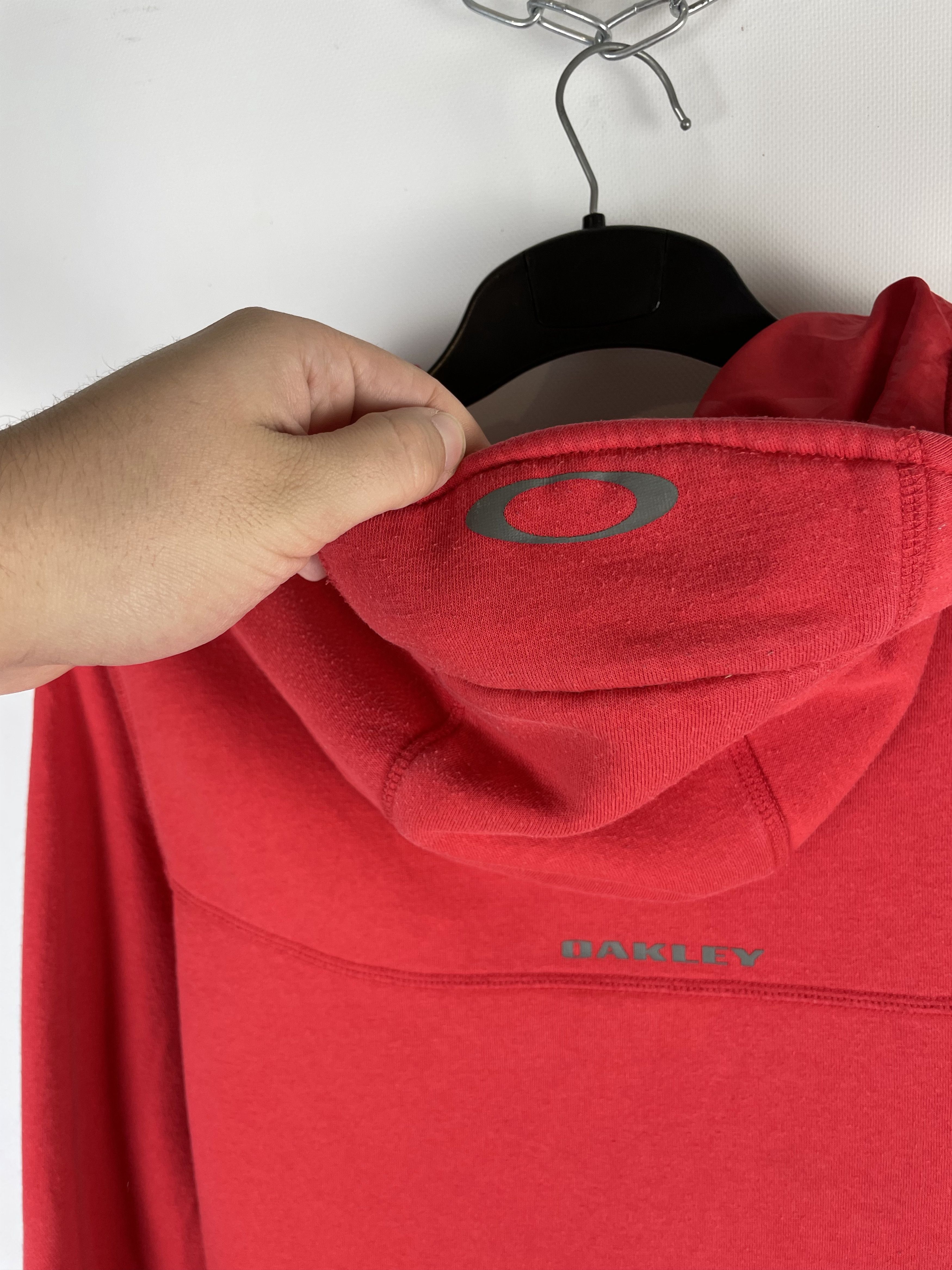 Oakley Vintage 90s Oakley Zip Up Hoodie Size US S / EU 44-46 / 1 - 12 Thumbnail