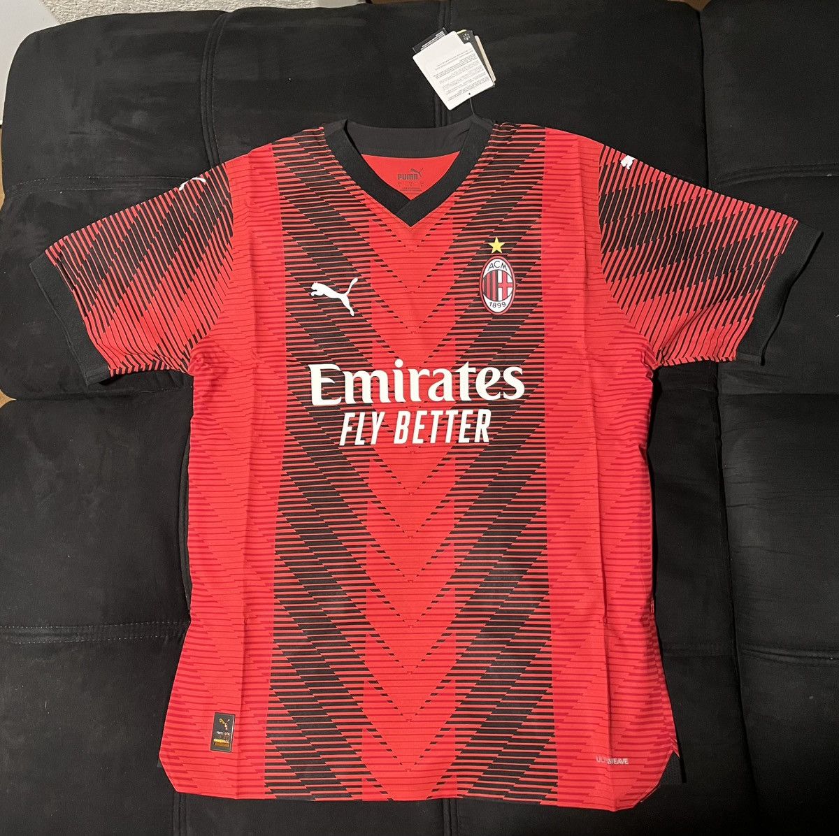 Puma BNWT Puma AC Milan 23/24 Home Jersey Authentic Ultraweave L Size US L / EU 52-54 / 3 - 1 Thumbnail