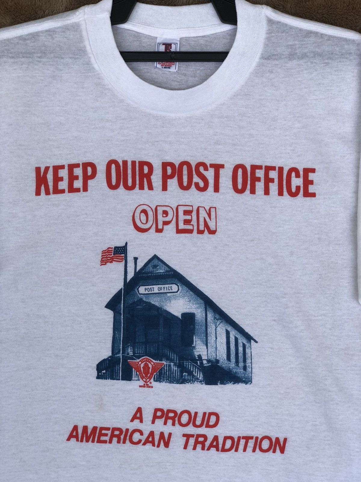 Arts & Science Vintage 80s American Post Office Paperthin Tee Size US L / EU 52-54 / 3 - 2 Thumbnail