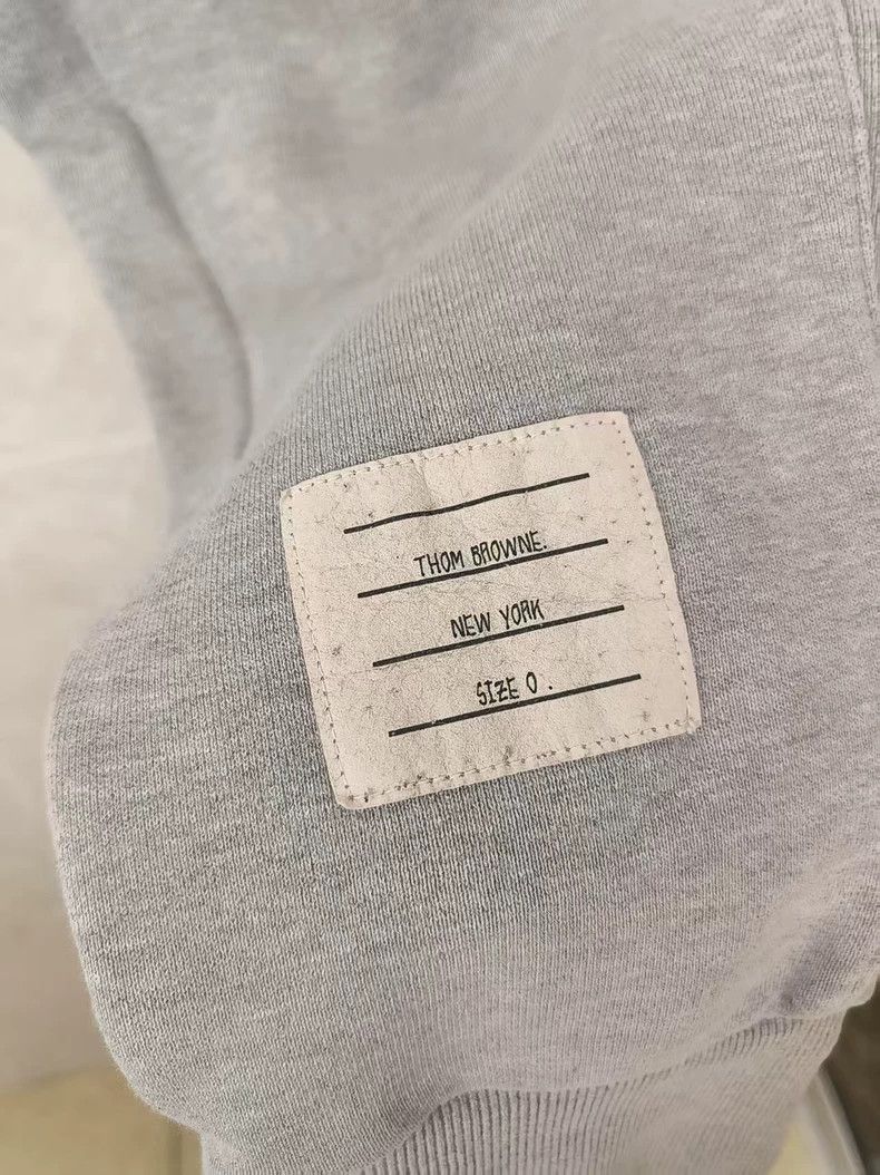 Thom Browne Thom Browne Size 0 Classic four-striped gray sweatpants 25 Size US 26 / EU 42 - 4 Thumbnail