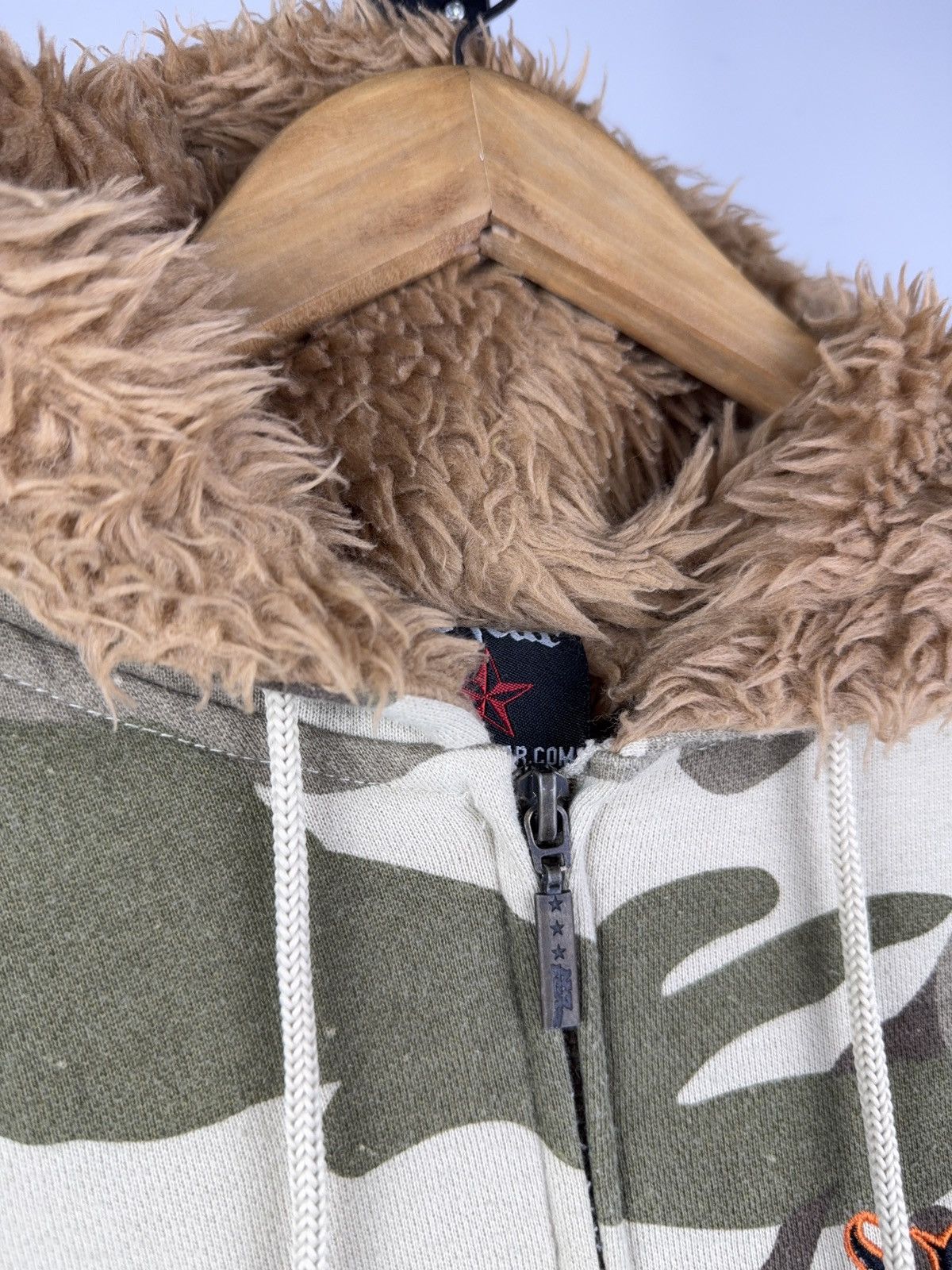 No Fear Vintage 00s Y2K NO FEAR Camo Full Zip Hoodie Mohair hood Size US S / EU 44-46 / 1 - 10 Thumbnail