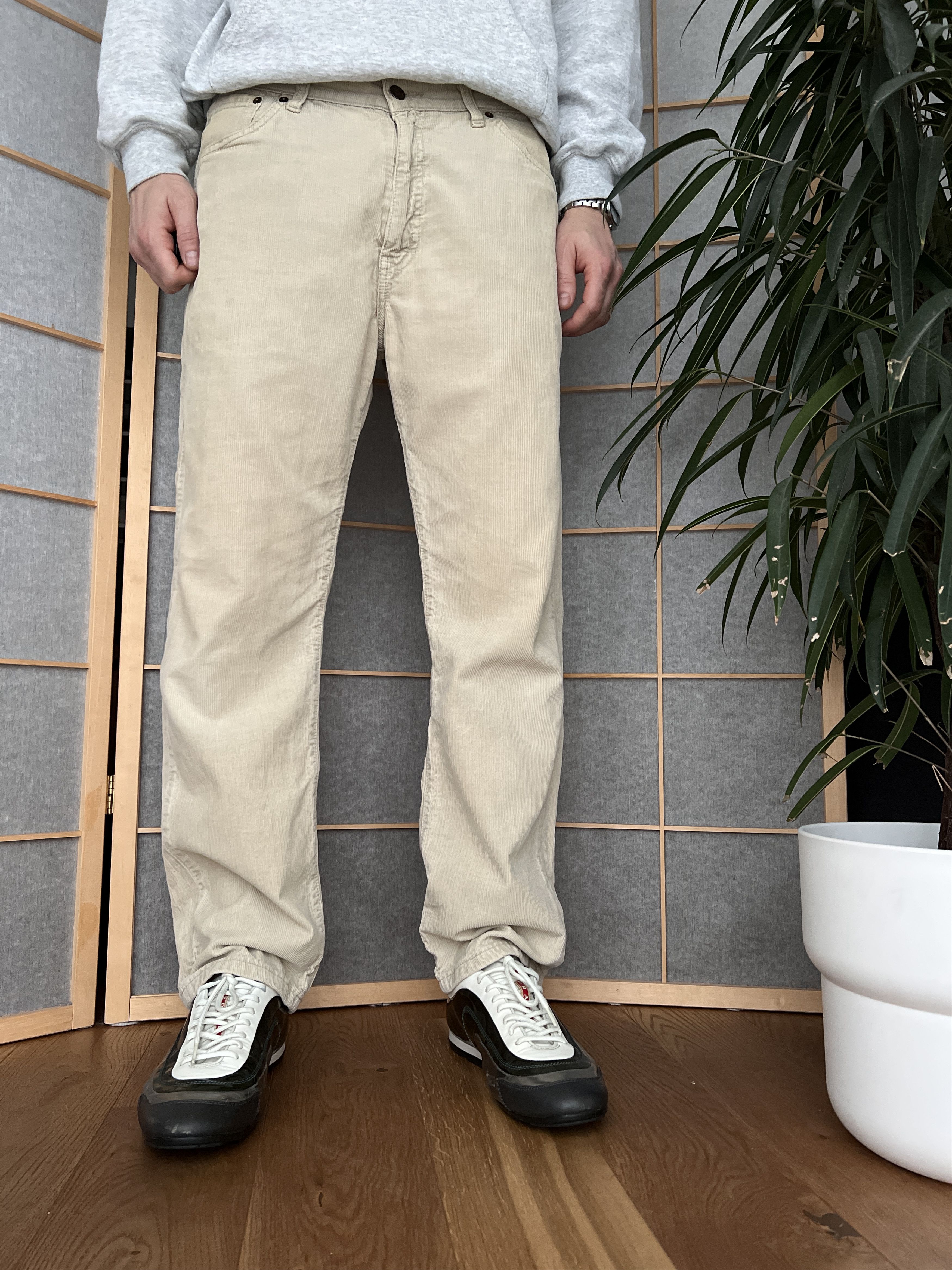 Levi's Vintage Clothing Levis 751 vintage 00s corduroy velvet straight regular pants Size US 36 / EU 52 - 3 Thumbnail