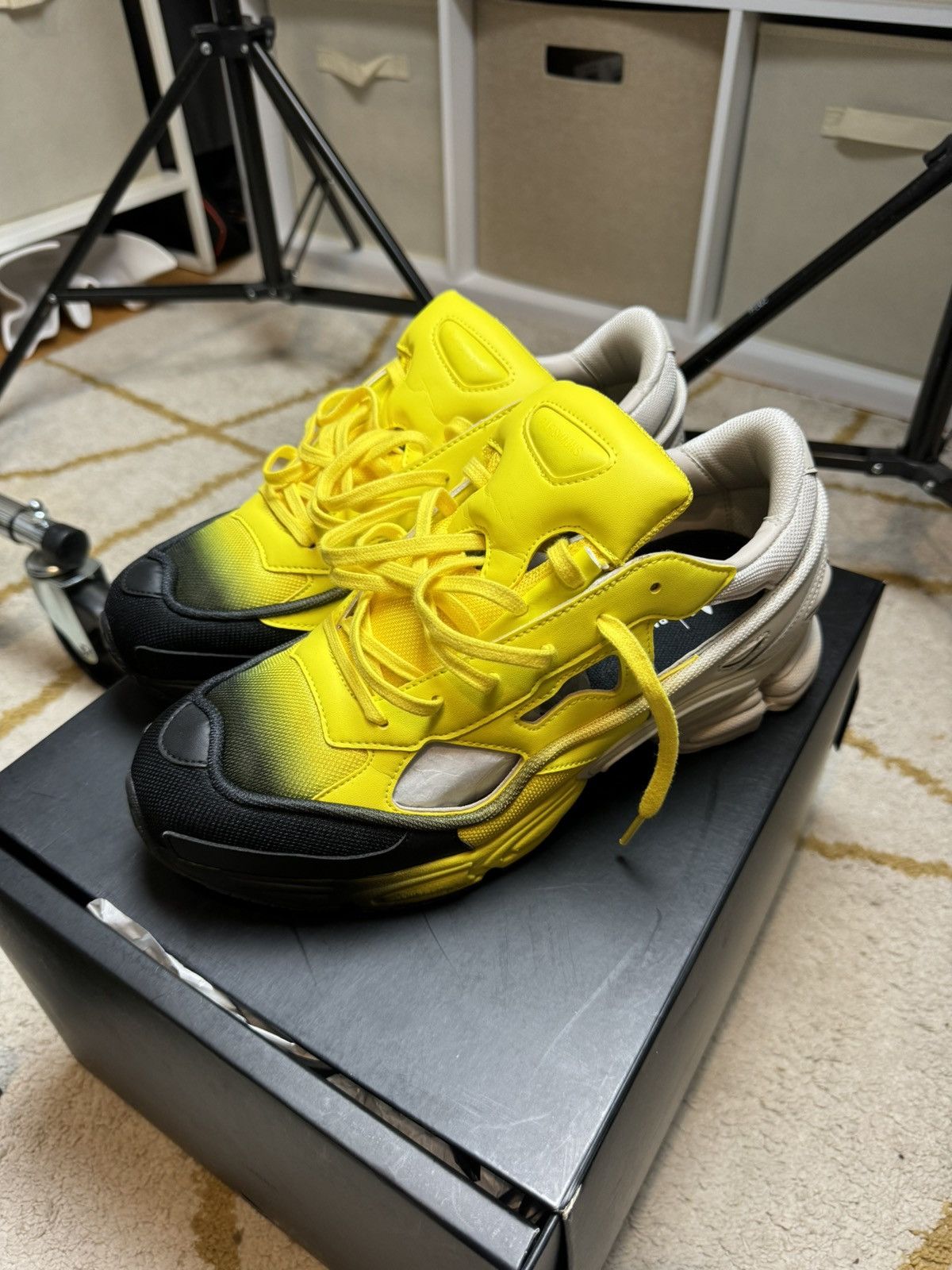 Adidas × Raf Simons Raf Simons x Adidas Replicant Ozweego Size US 10.5 / EU 43-44 - 3 Thumbnail
