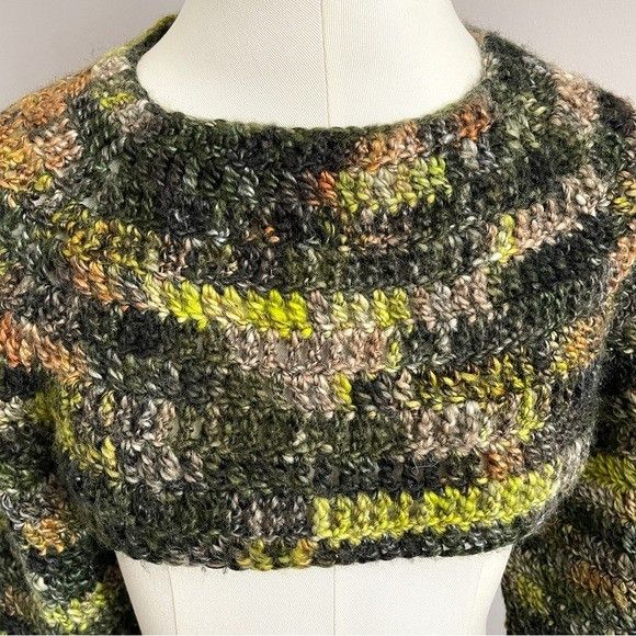 Handmade Hand Crochet Green Shrug / Arm Warmers - great for layering! Size S / US 4 / IT 40 - 3 Thumbnail